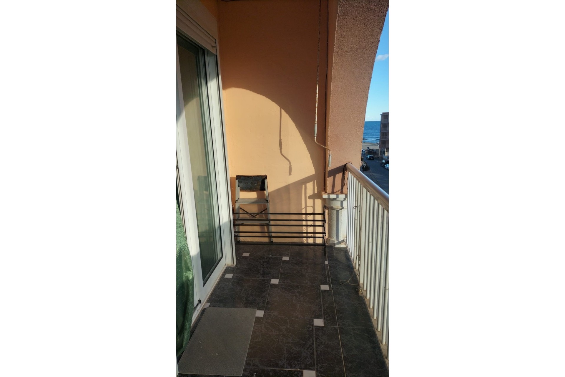 Sprzedaż - Apartament / Mieszkanie -
Torrevieja - Costa Blanca