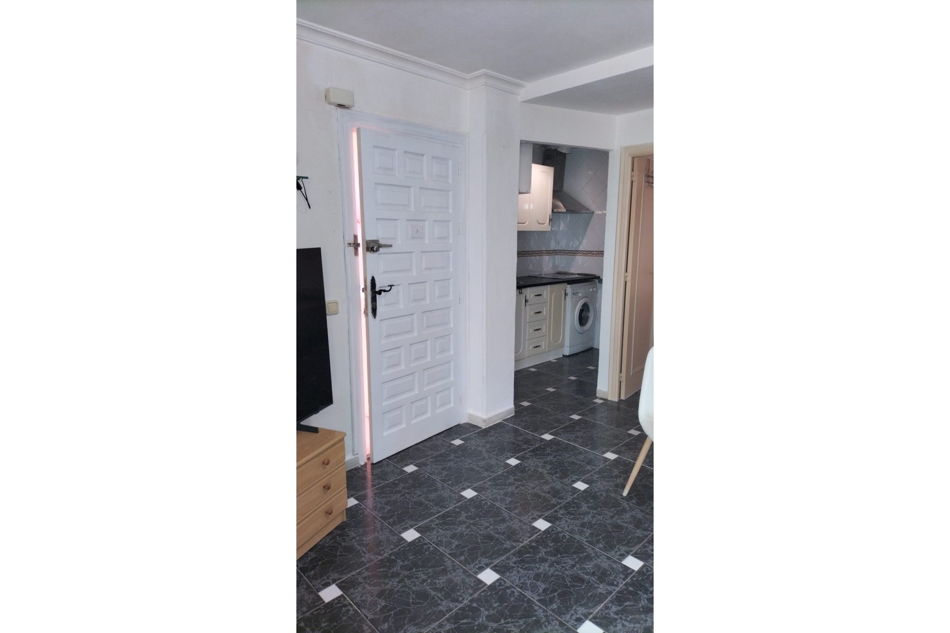 Sprzedaż - Apartament / Mieszkanie -
Torrevieja - Costa Blanca