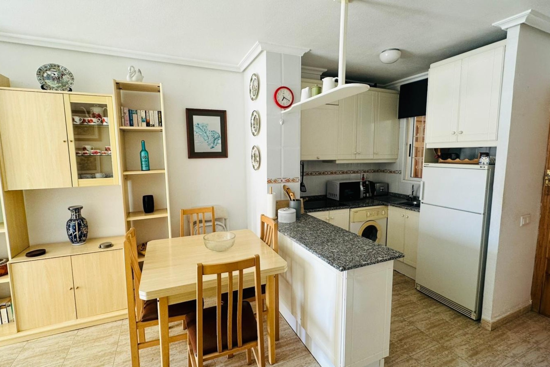 Sprzedaż - Apartament / Mieszkanie -
Torrevieja - Costa Blanca