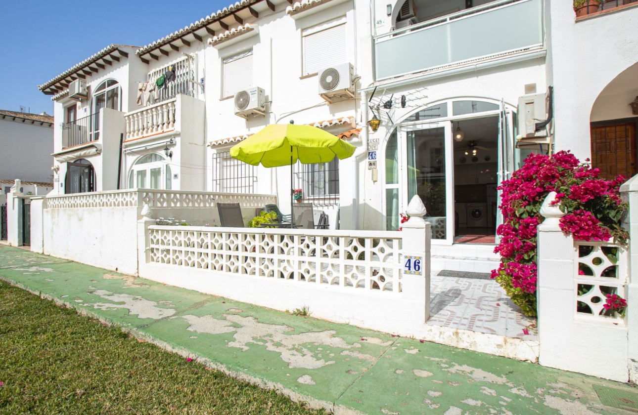 Sprzedaż - Apartament / Mieszkanie -
Torrevieja - Costa Blanca