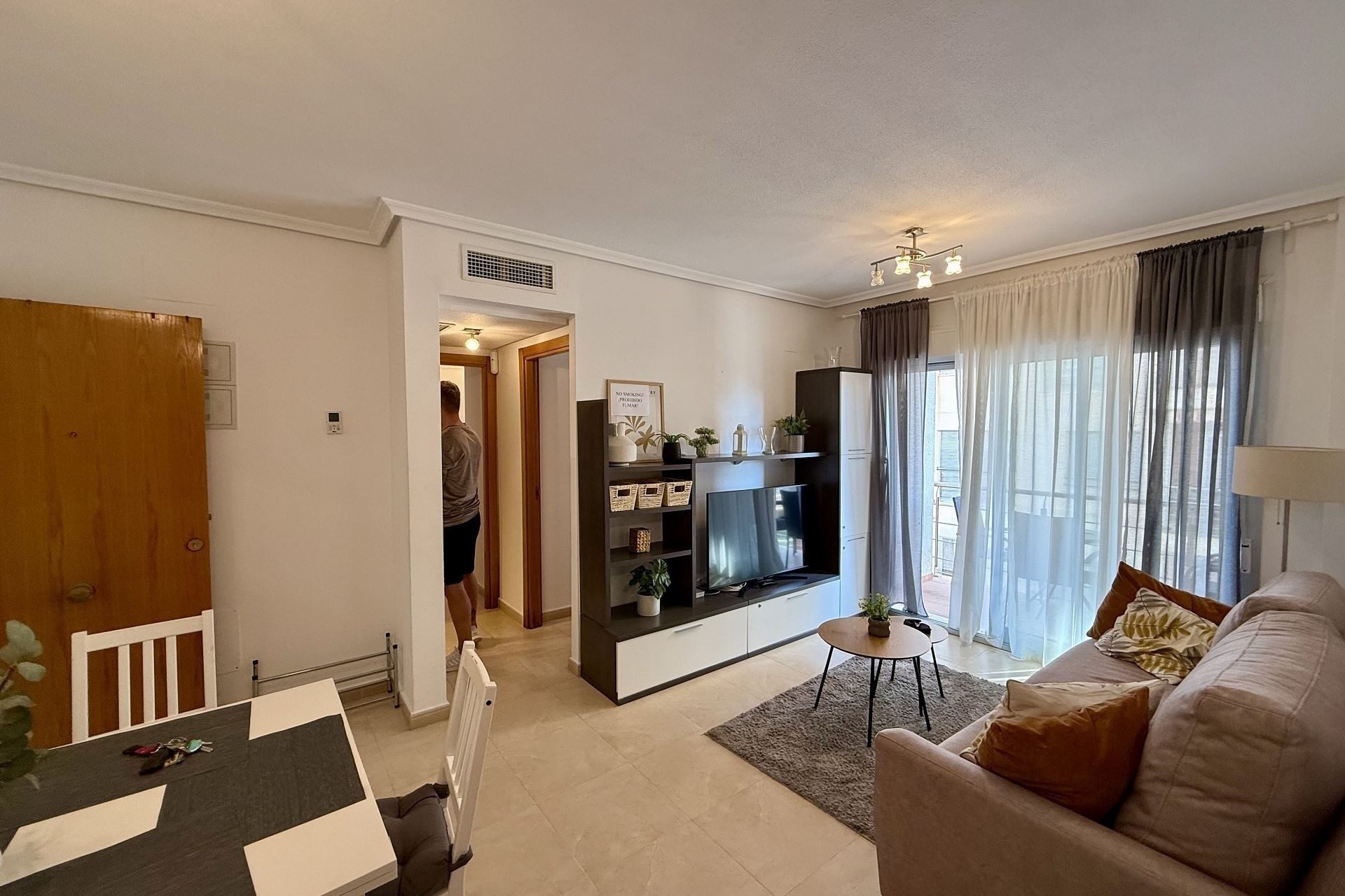 Sprzedaż - Apartament / Mieszkanie -
Torrevieja - Costa Blanca