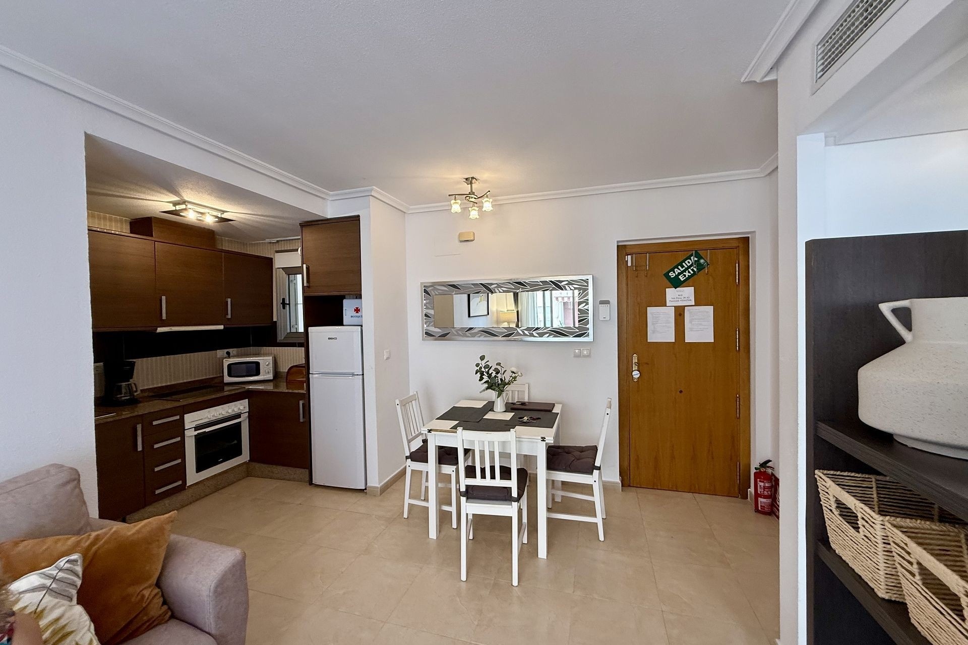 Sprzedaż - Apartament / Mieszkanie -
Torrevieja - Costa Blanca