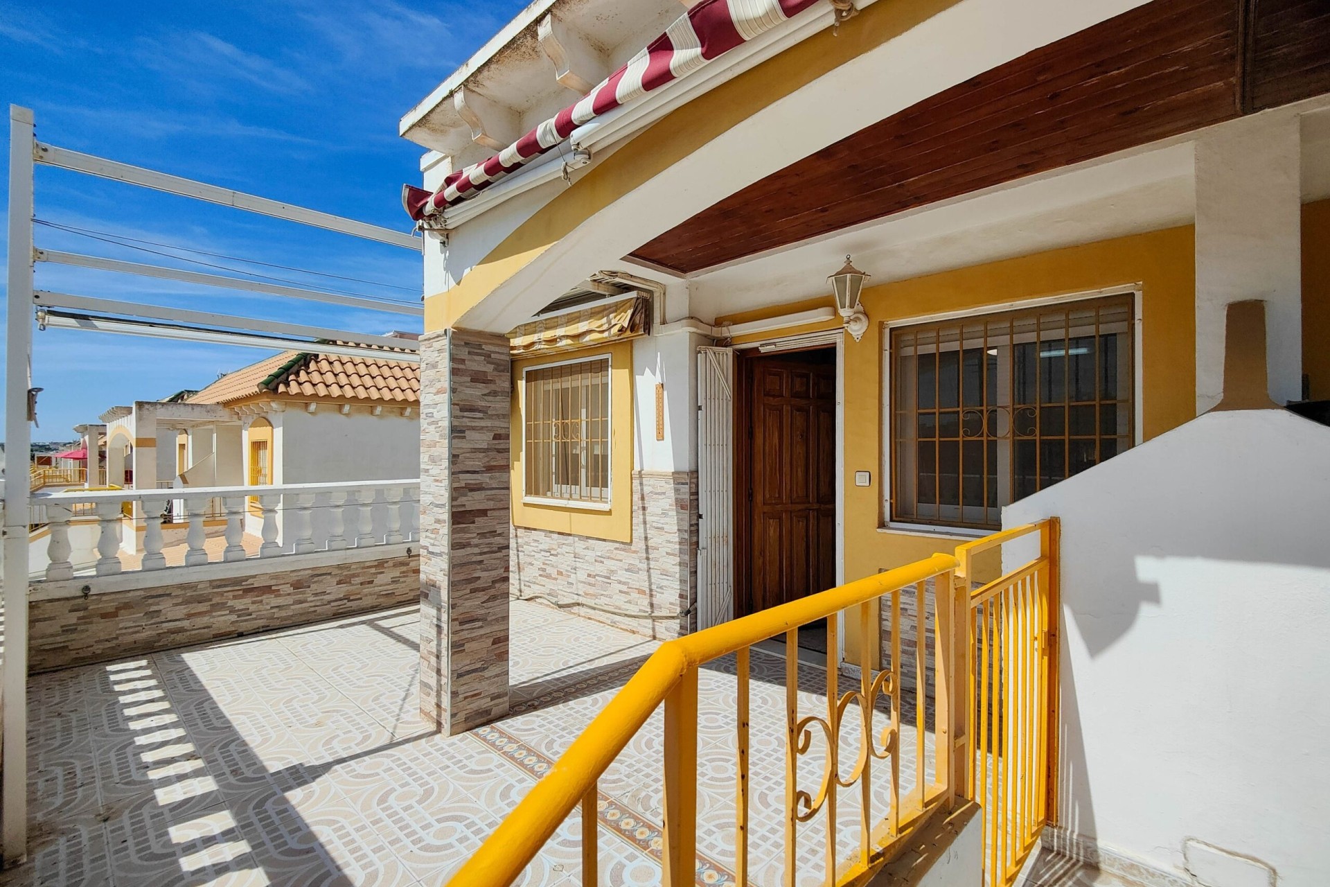 Sprzedaż - Apartament / Mieszkanie -
Torrevieja - Costa Blanca