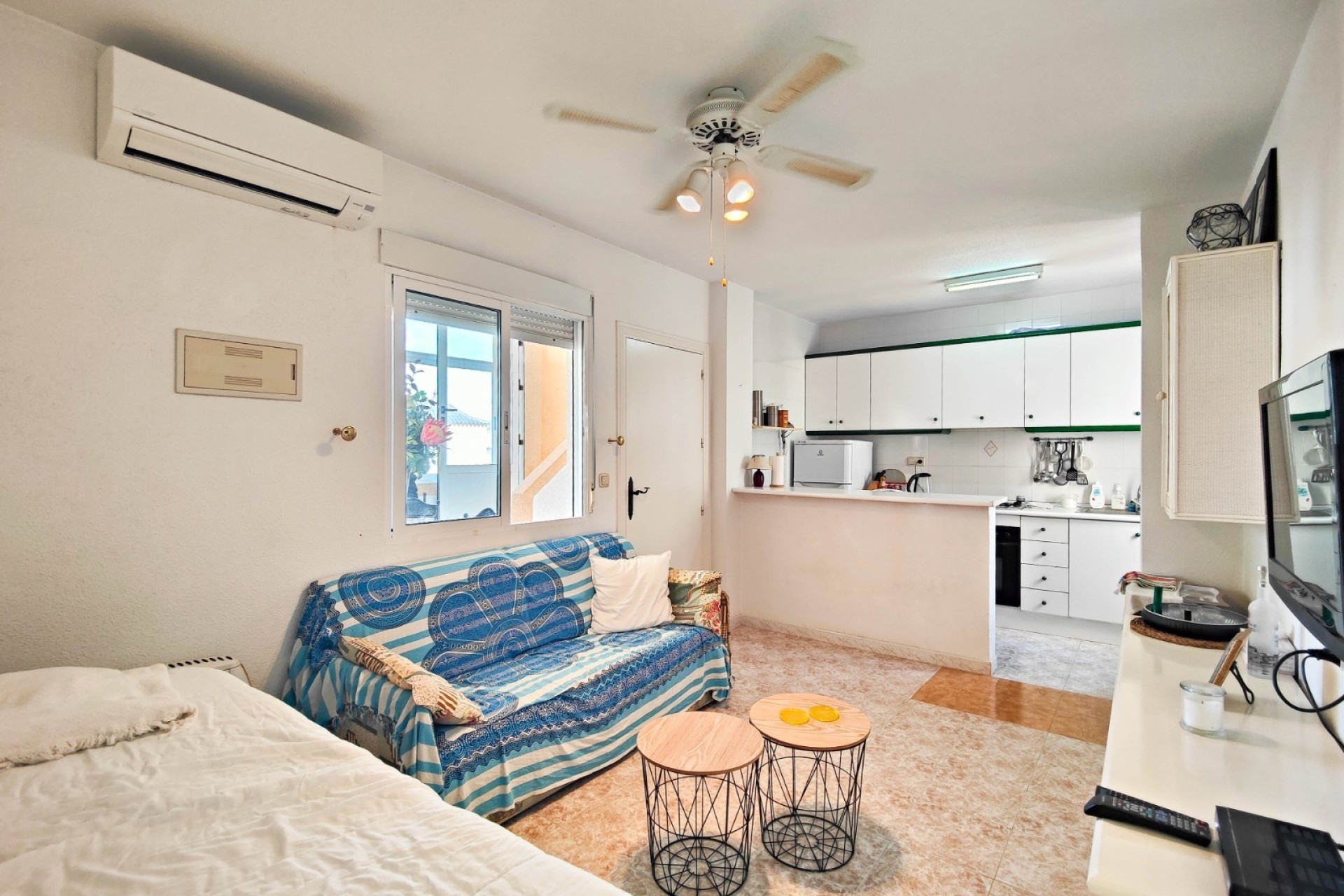 Sprzedaż - Apartament / Mieszkanie -
Torrevieja - Costa Blanca