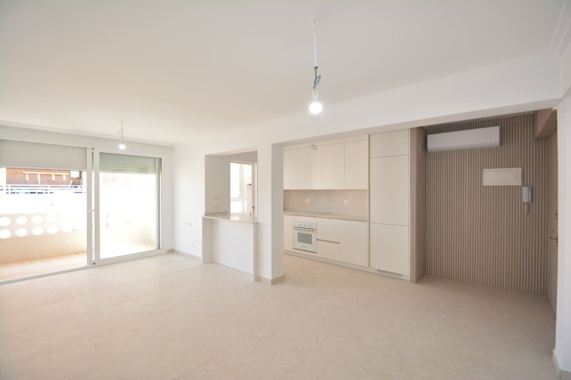 Sprzedaż - Apartament / Mieszkanie -
Torrevieja - Costa Blanca