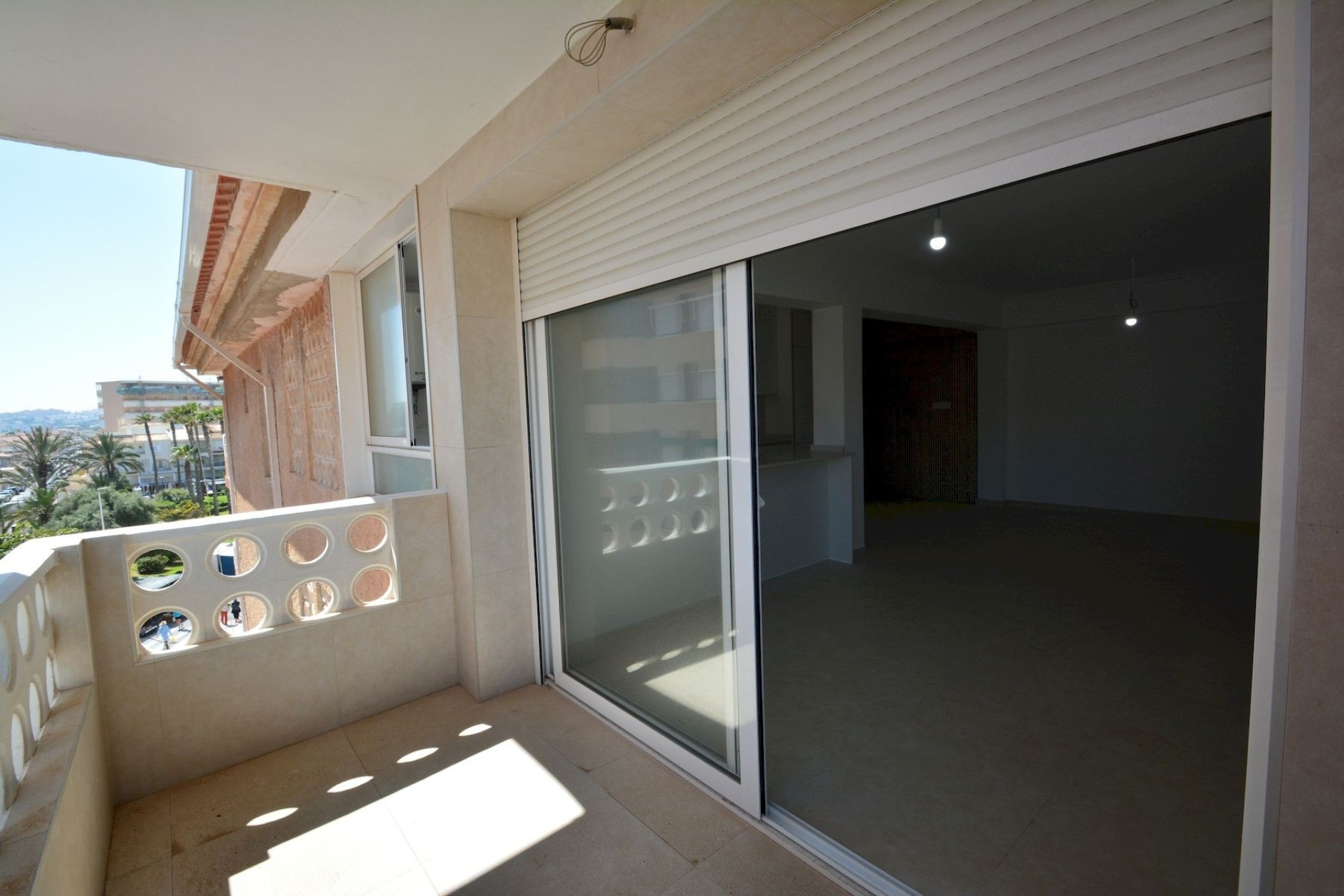Sprzedaż - Apartament / Mieszkanie -
Torrevieja - Costa Blanca