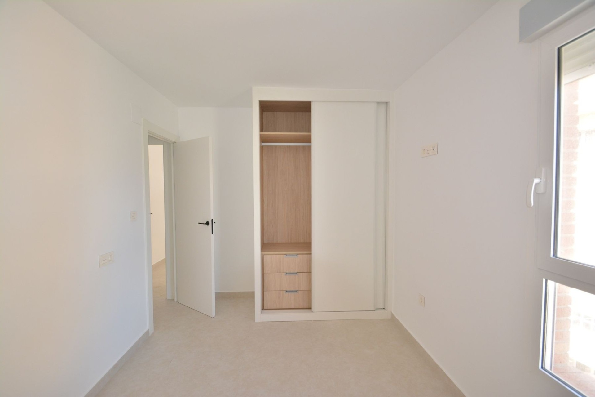 Sprzedaż - Apartament / Mieszkanie -
Torrevieja - Costa Blanca