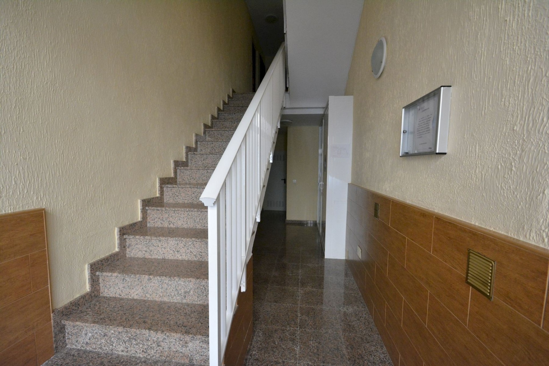 Sprzedaż - Apartament / Mieszkanie -
Torrevieja - Costa Blanca