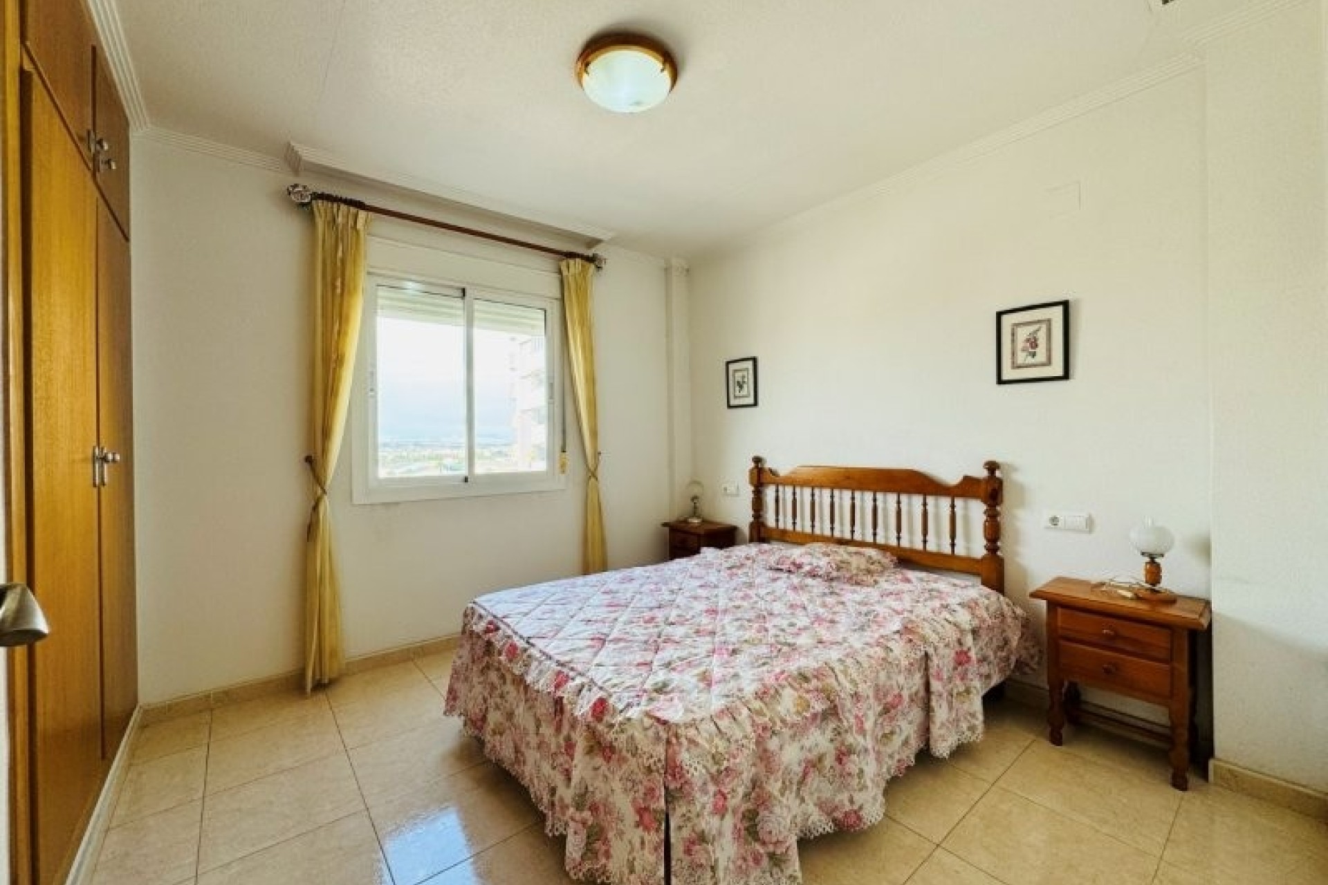 Sprzedaż - Apartament / Mieszkanie -
Torrevieja - Costa Blanca