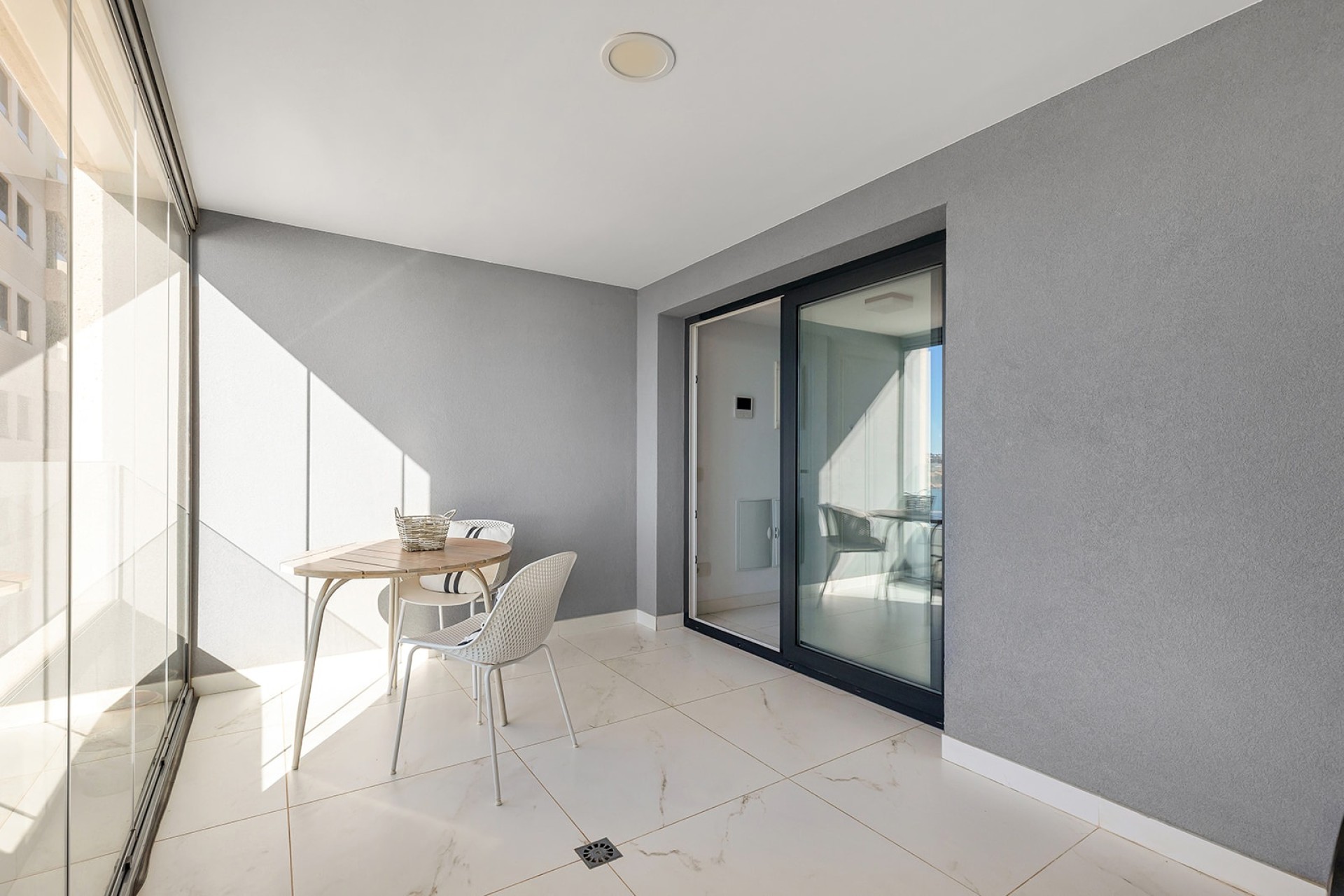 Sprzedaż - Apartament / Mieszkanie -
Torrevieja - Costa Blanca