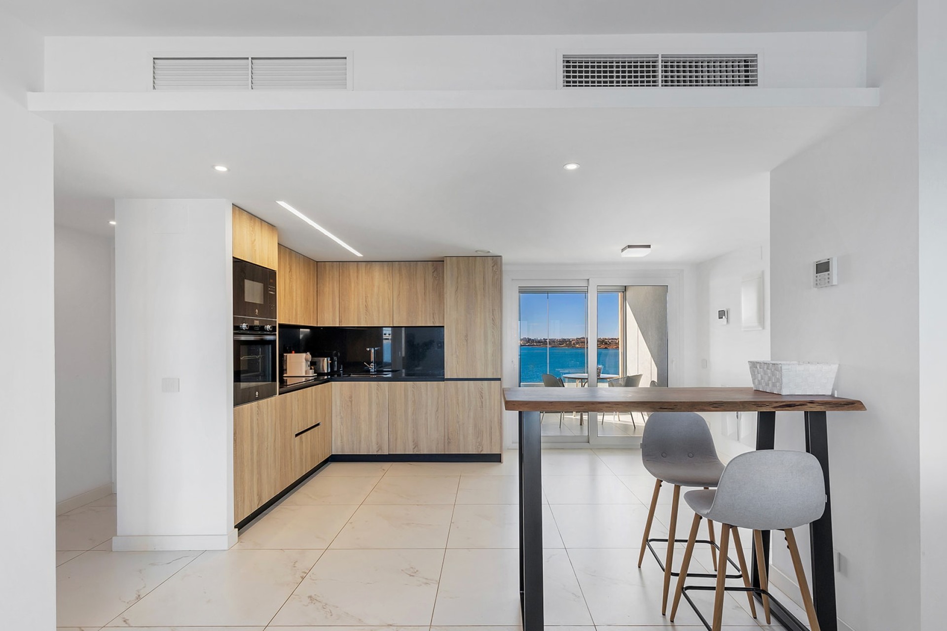 Sprzedaż - Apartament / Mieszkanie -
Torrevieja - Costa Blanca