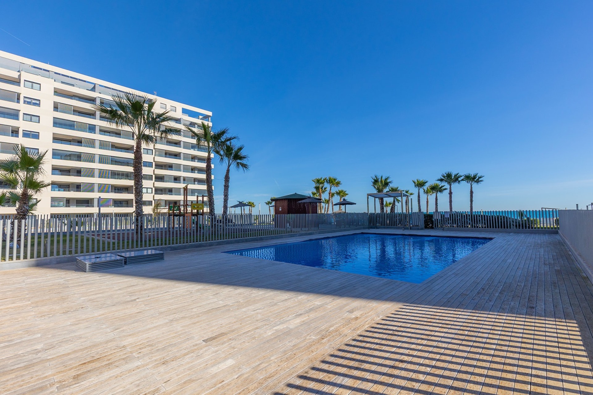 Sprzedaż - Apartament / Mieszkanie -
Torrevieja - Costa Blanca