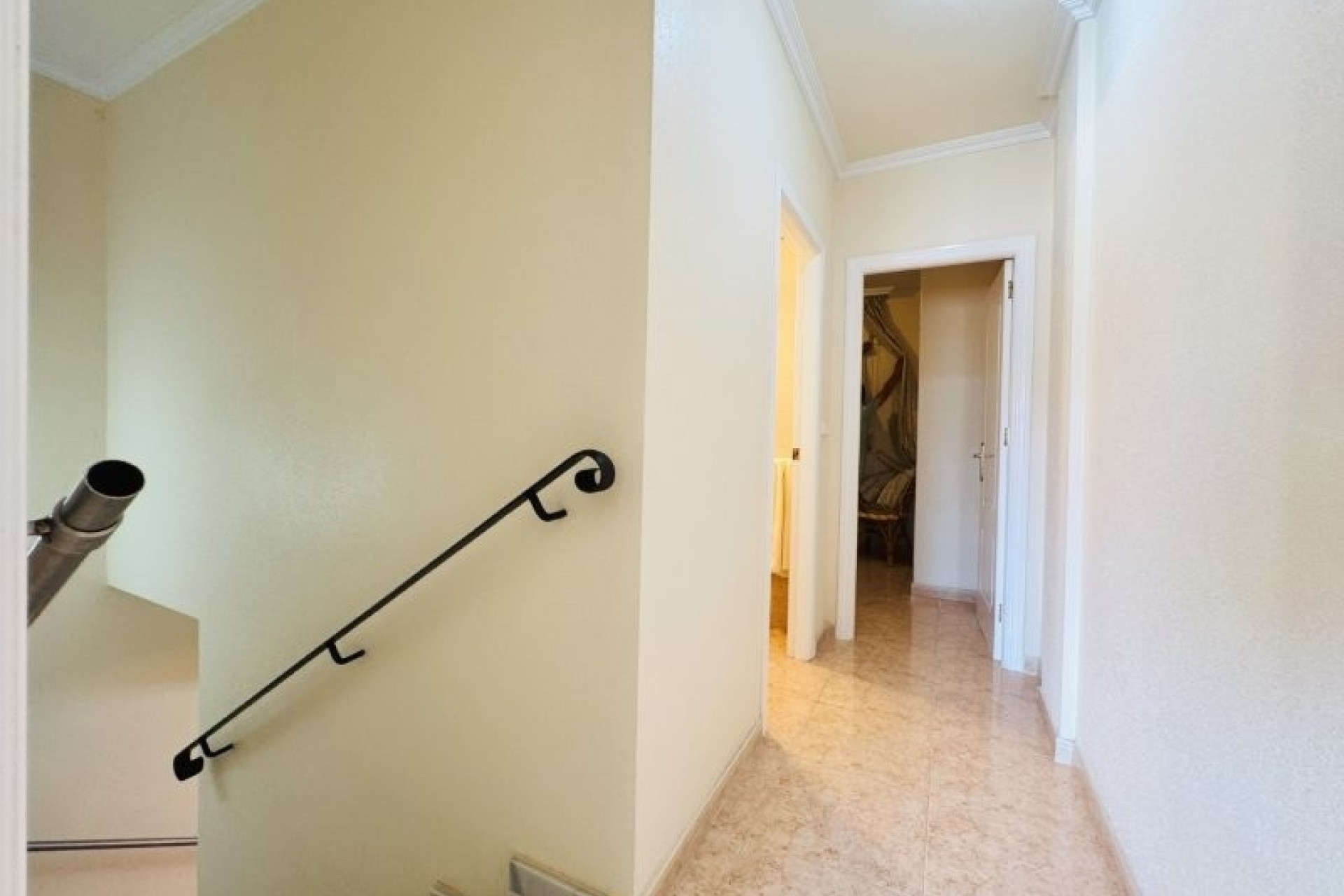 Sprzedaż - Apartament / Mieszkanie -
Torrevieja - Costa Blanca