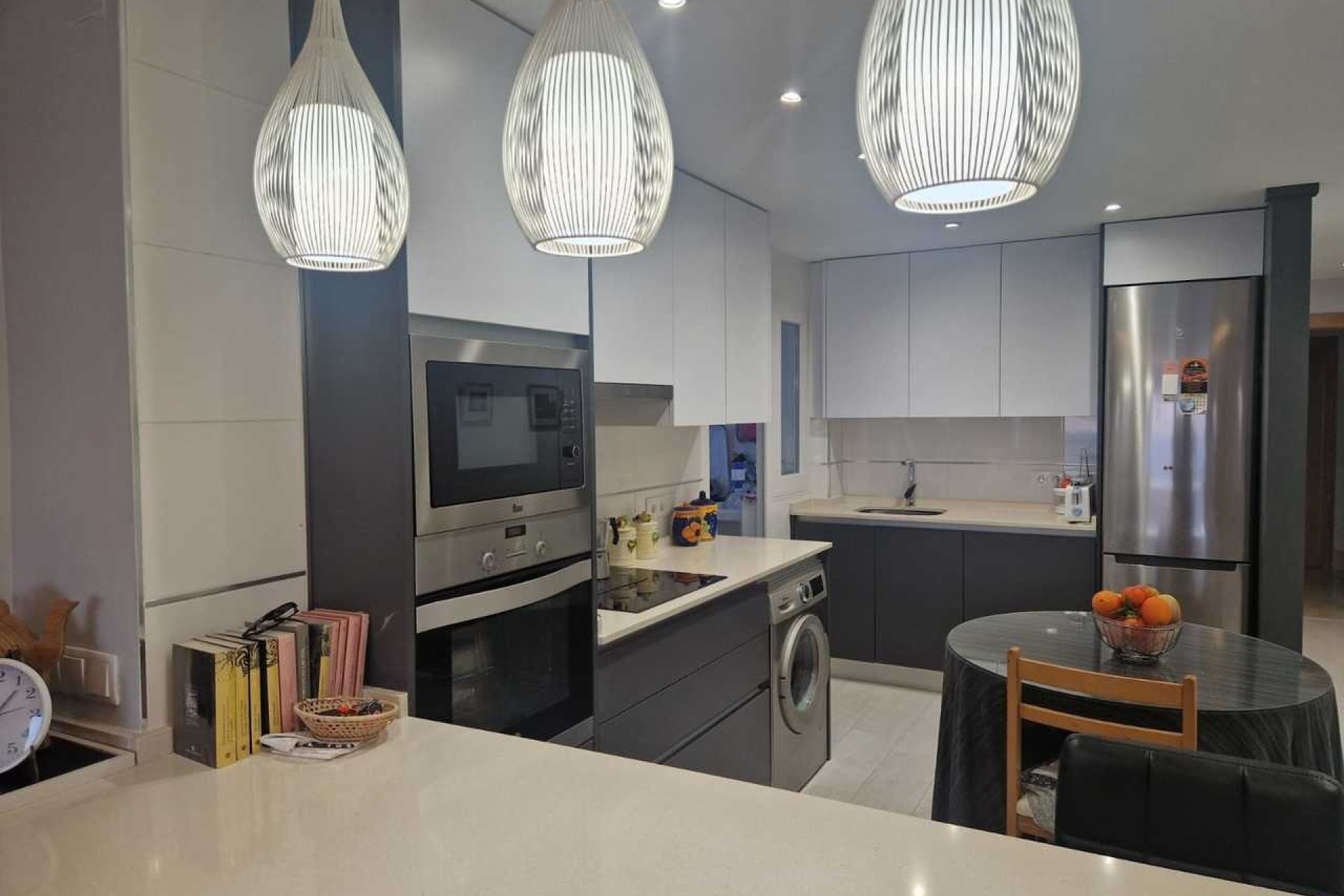 Sprzedaż - Apartament / Mieszkanie -
Torrevieja - Costa Blanca