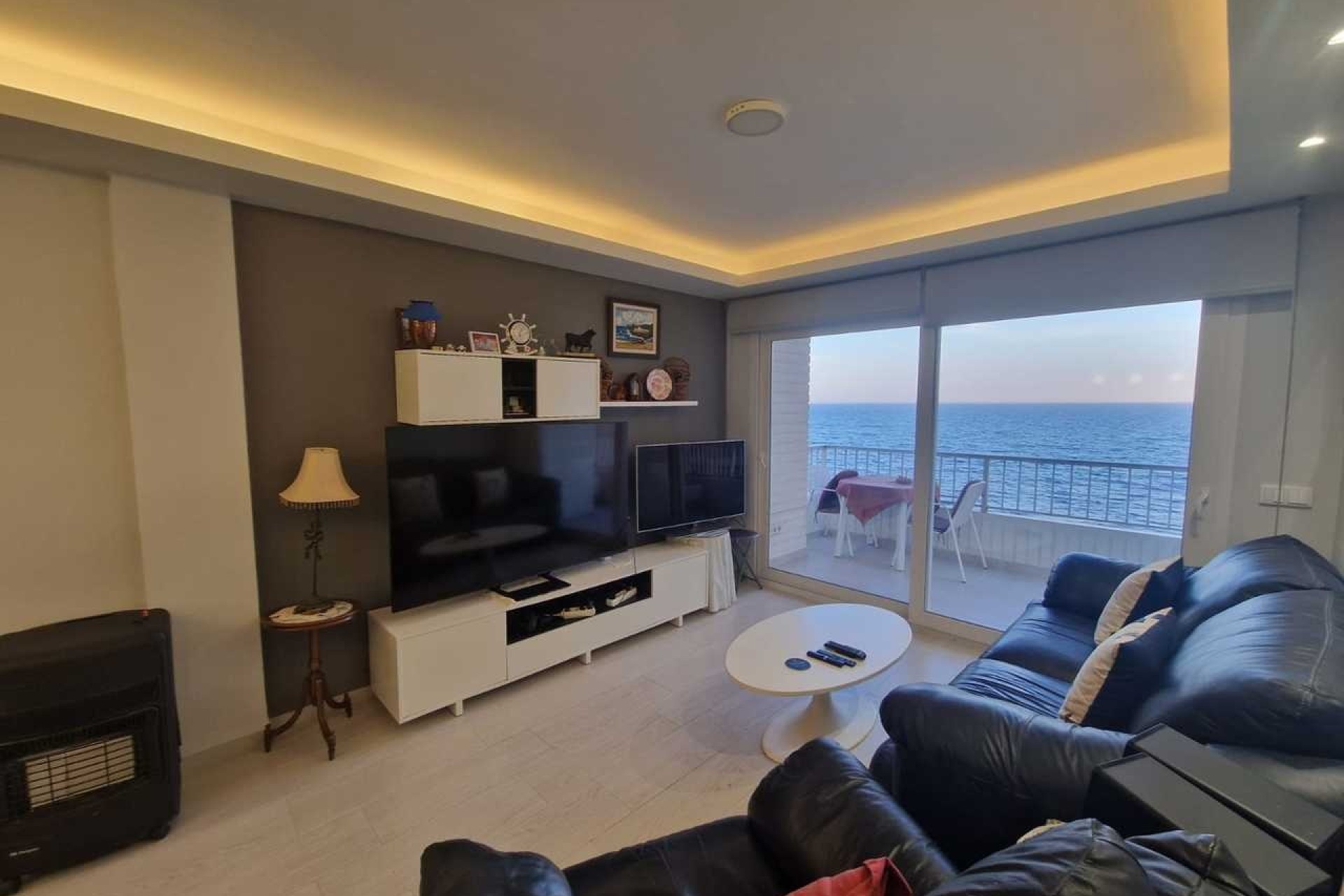 Sprzedaż - Apartament / Mieszkanie -
Torrevieja - Costa Blanca