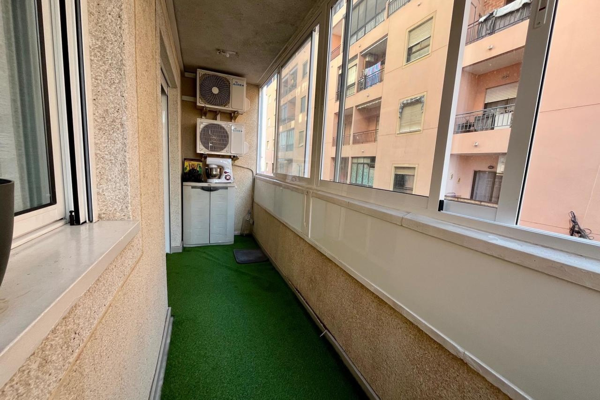 Sprzedaż - Apartament / Mieszkanie -
Torrevieja - Costa Blanca