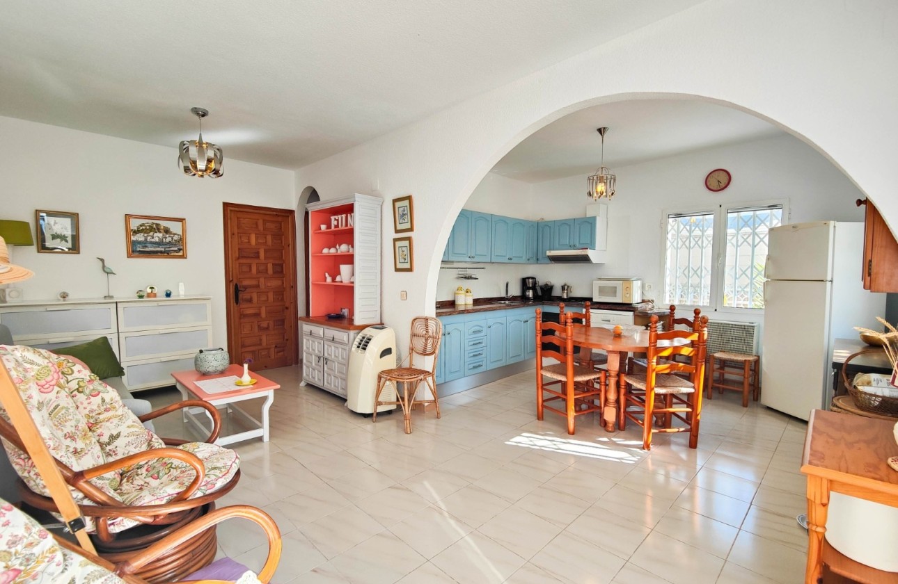 Sprzedaż - Apartament / Mieszkanie -
Torrevieja - Costa Blanca