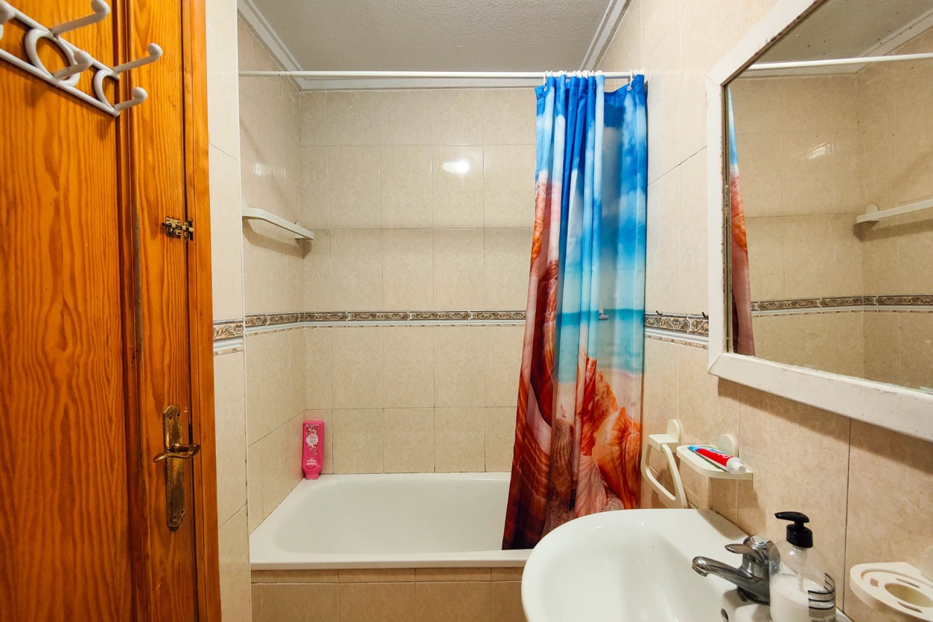 Sprzedaż - Apartament / Mieszkanie -
Torrevieja - Costa Blanca
