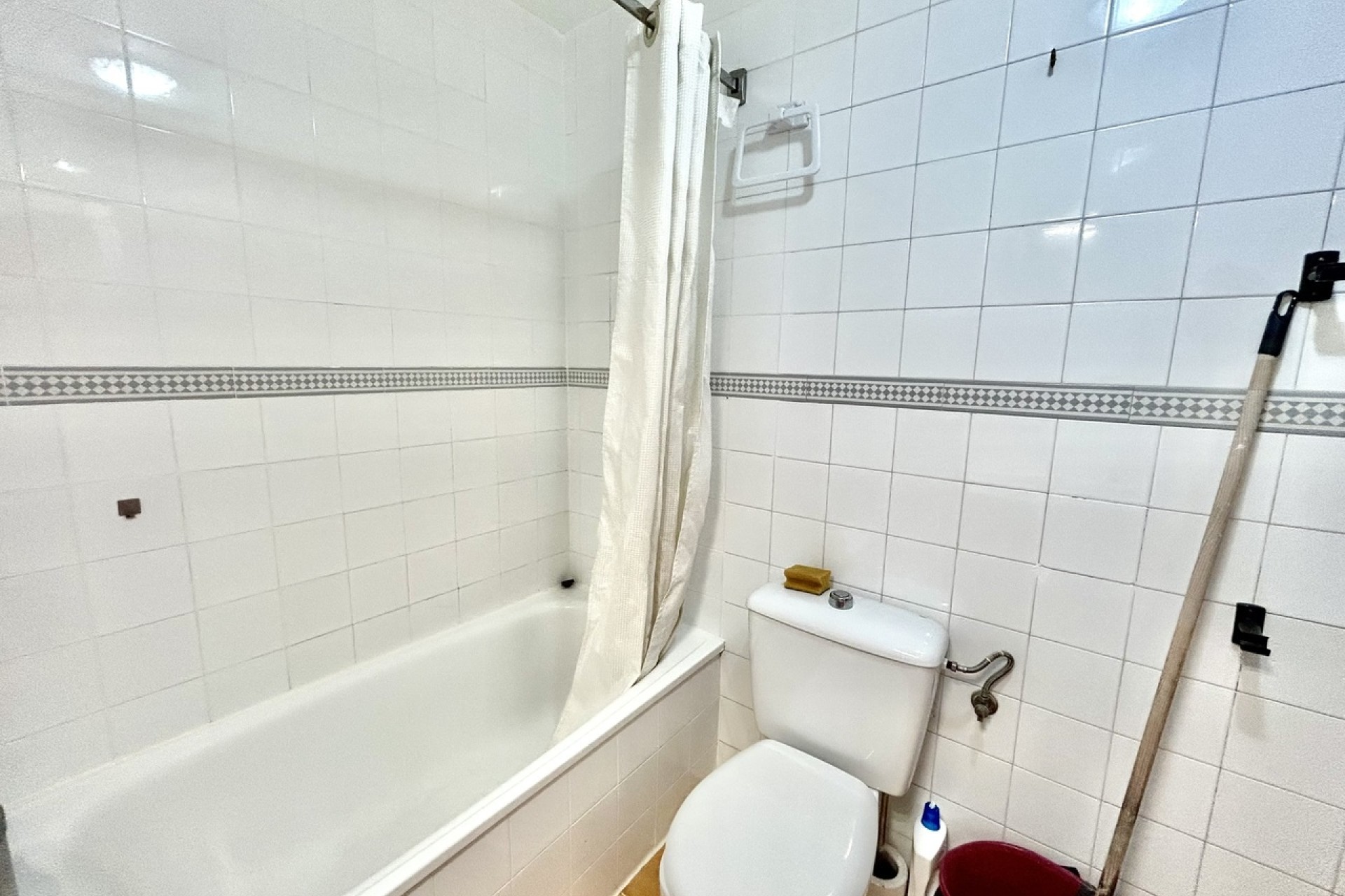 Sprzedaż - Apartament / Mieszkanie -
Torrevieja - Costa Blanca