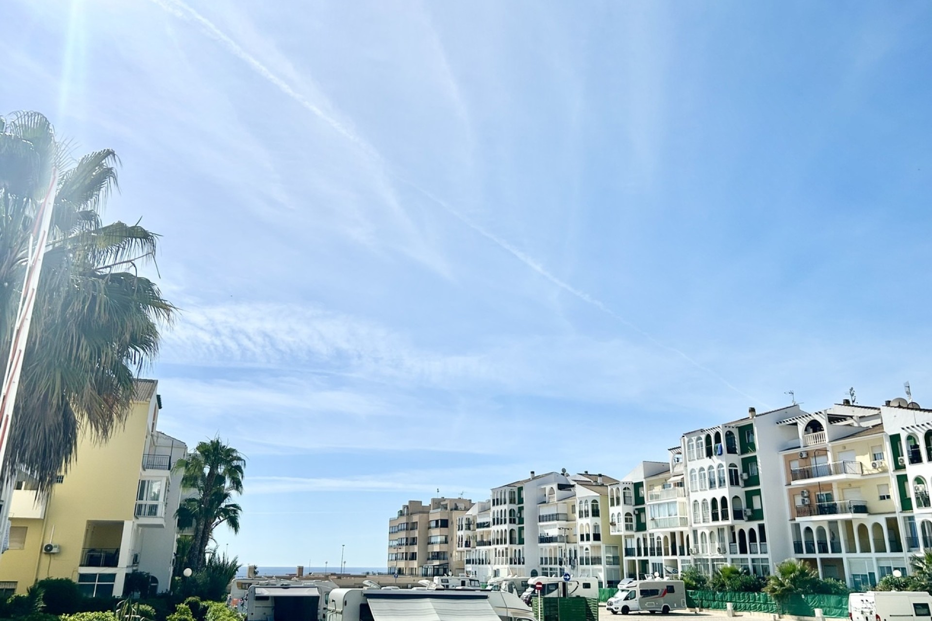 Sprzedaż - Apartament / Mieszkanie -
Torrevieja - Costa Blanca