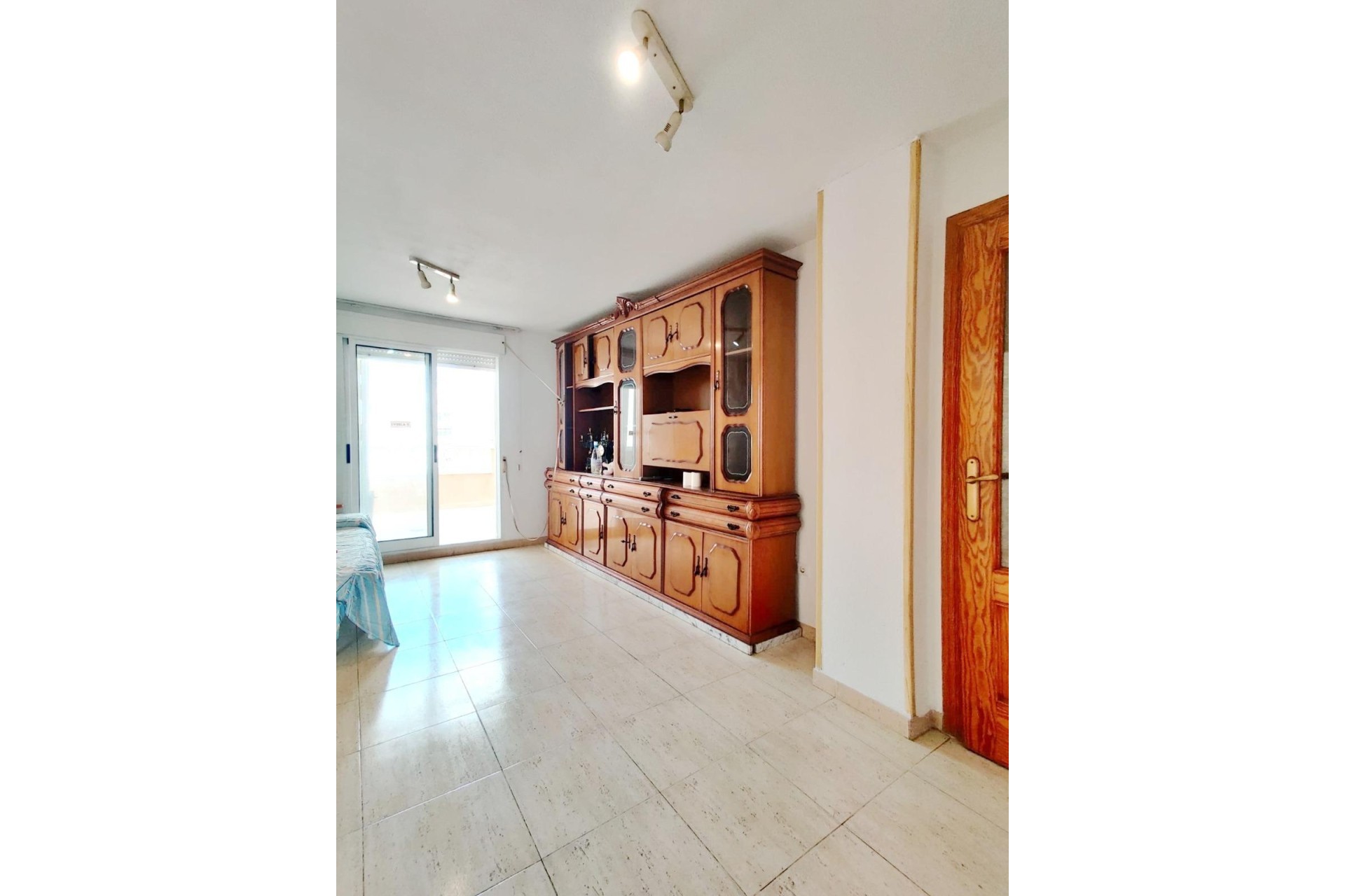 Sprzedaż - Apartament / Mieszkanie -
Torrevieja - Curva del Palangre