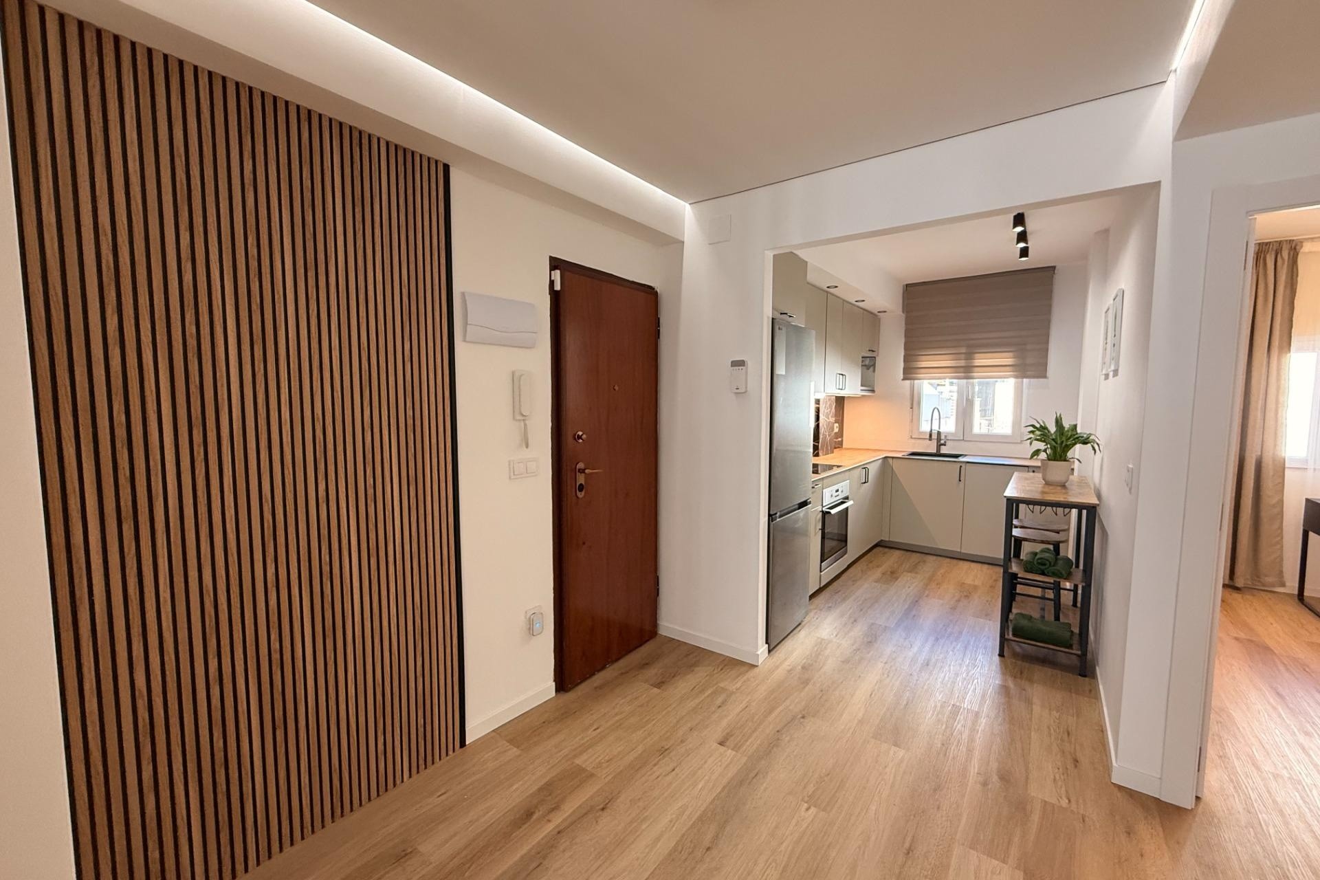 Sprzedaż - Apartament / Mieszkanie -
Torrevieja - Curva del Palangre