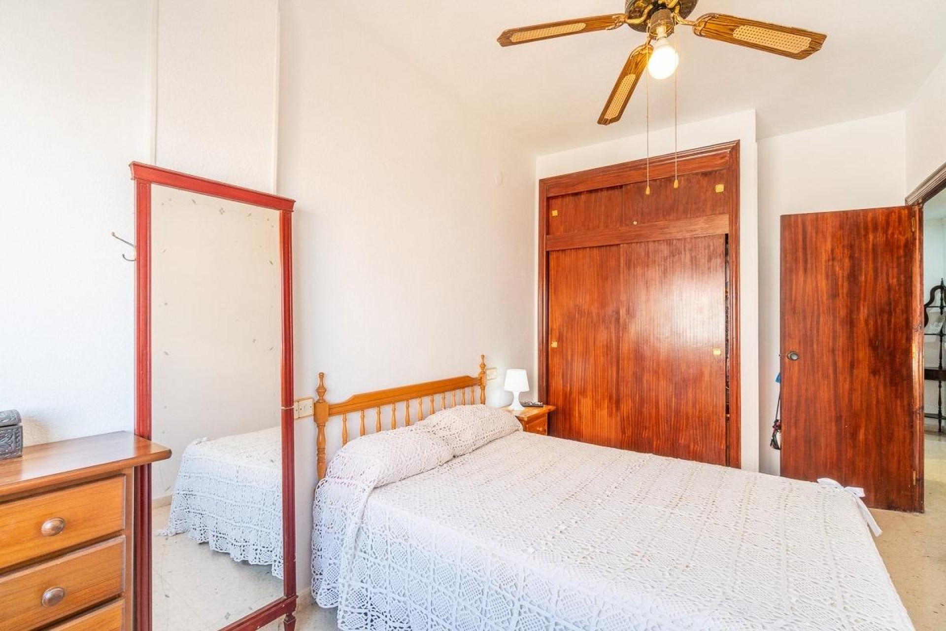 Sprzedaż - Apartament / Mieszkanie -
Torrevieja - Curva del Palangre