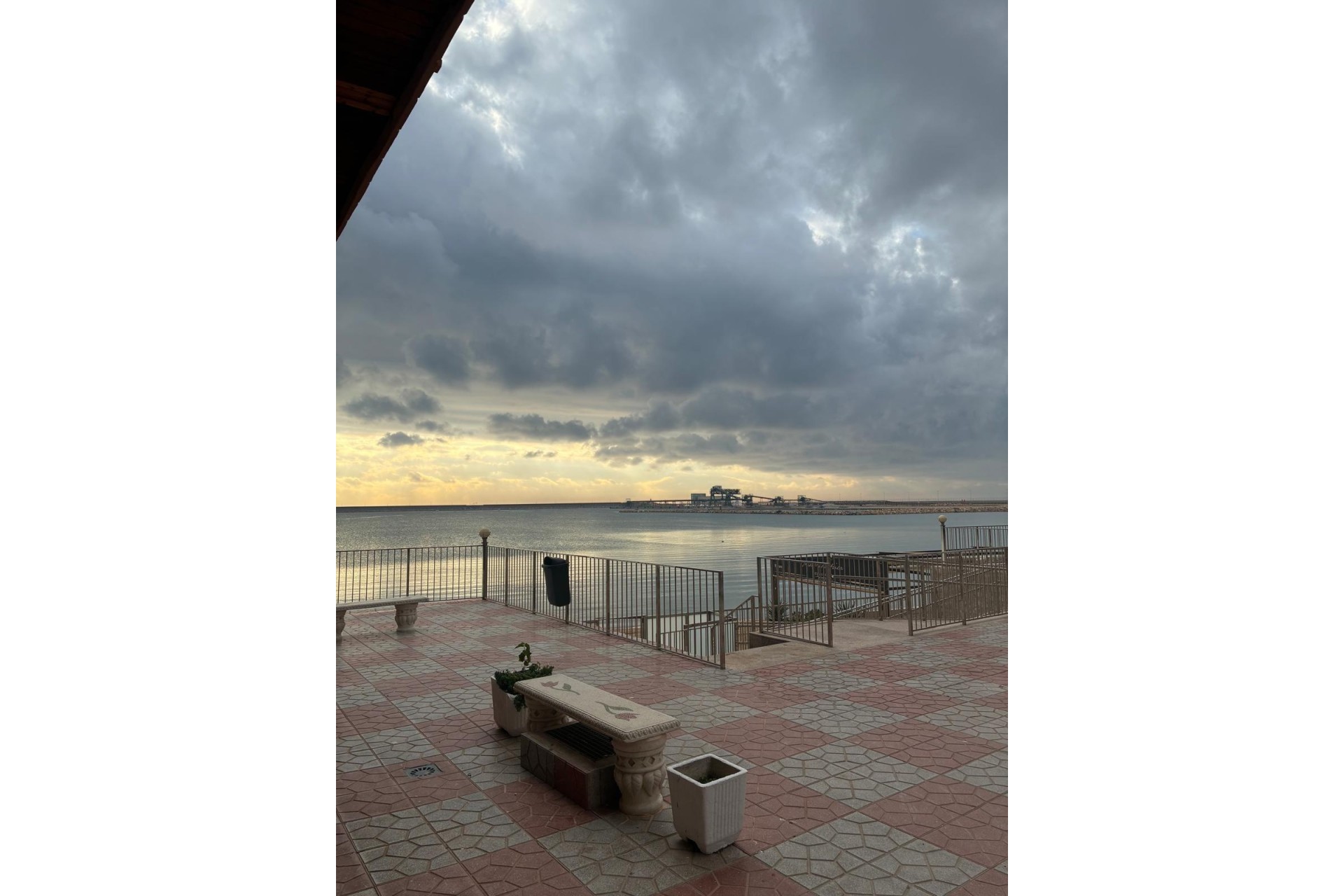 Sprzedaż - Apartament / Mieszkanie -
Torrevieja - El Acequión - Los Náufragos