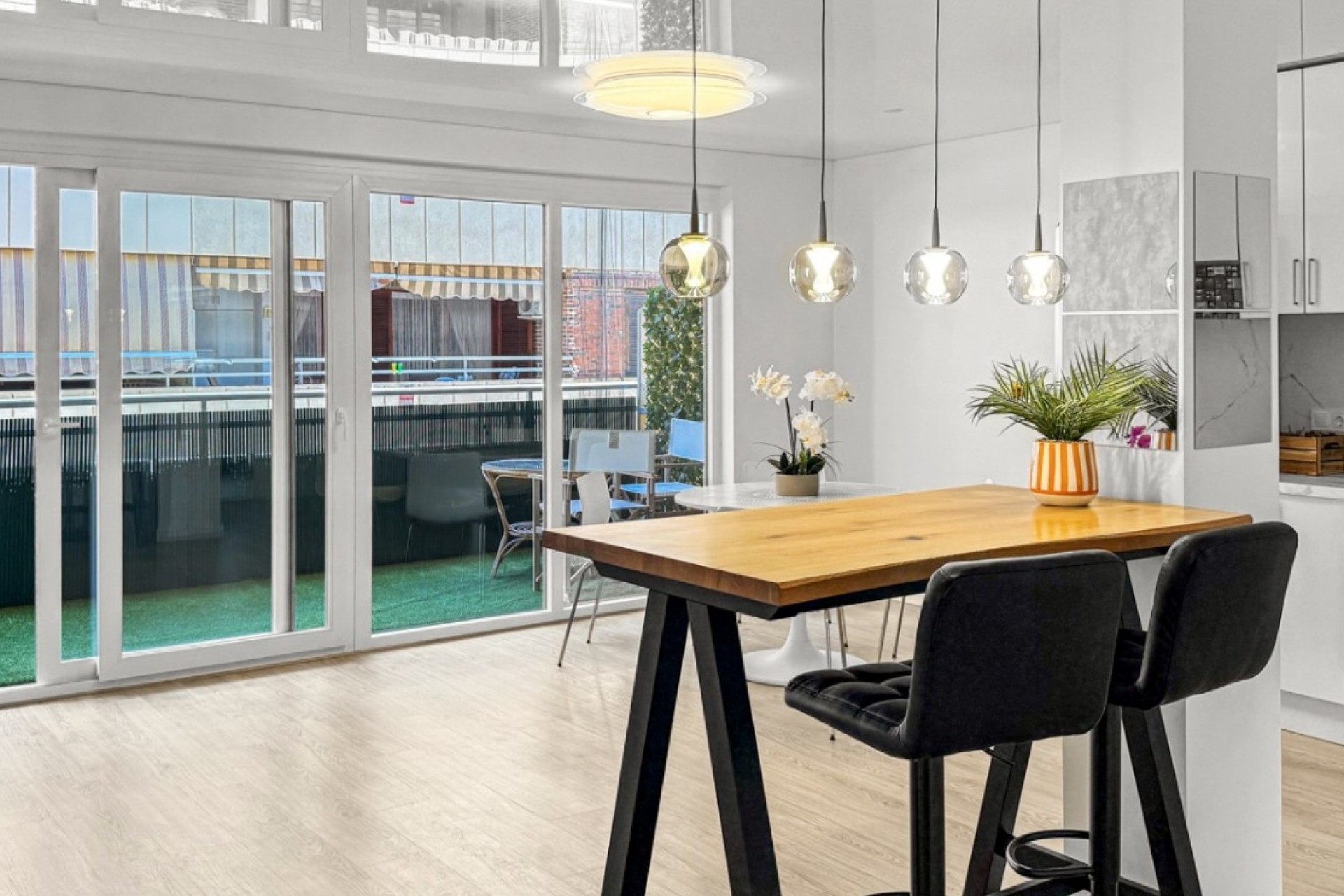 Sprzedaż - Apartament / Mieszkanie -
Torrevieja - El Acequión - Los Náufragos