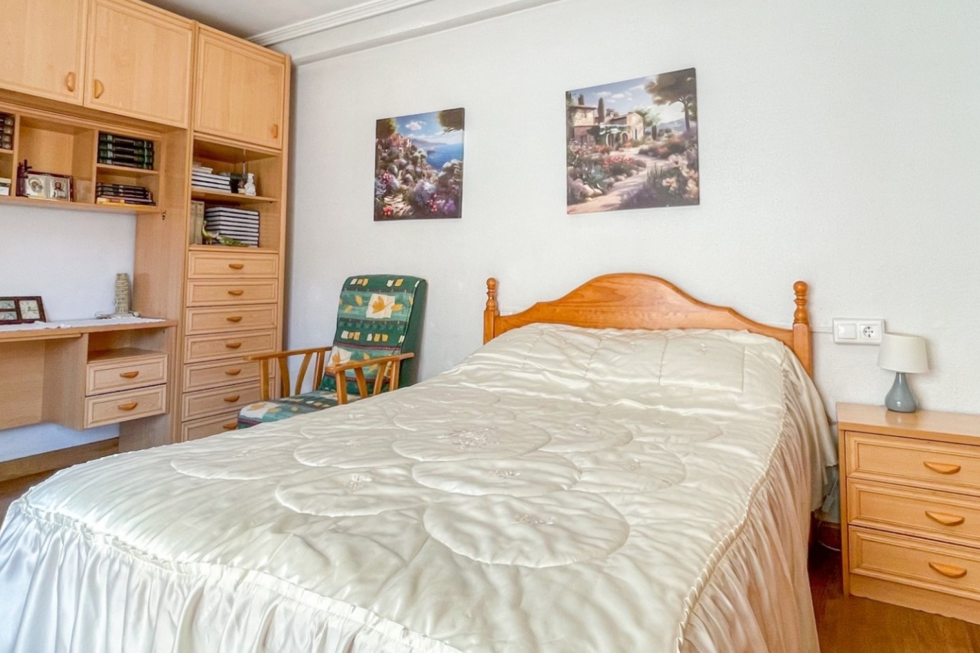 Sprzedaż - Apartament / Mieszkanie -
Torrevieja - El Acequión - Los Náufragos