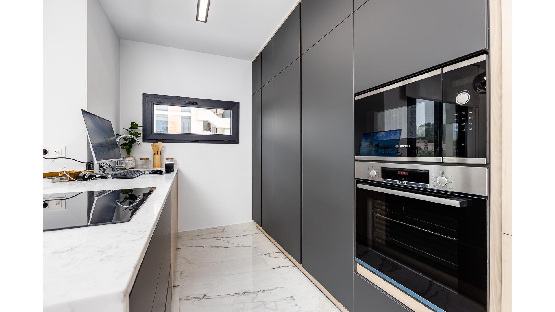 Sprzedaż - Apartament mieszkanie -
Torrevieja - El chaparral