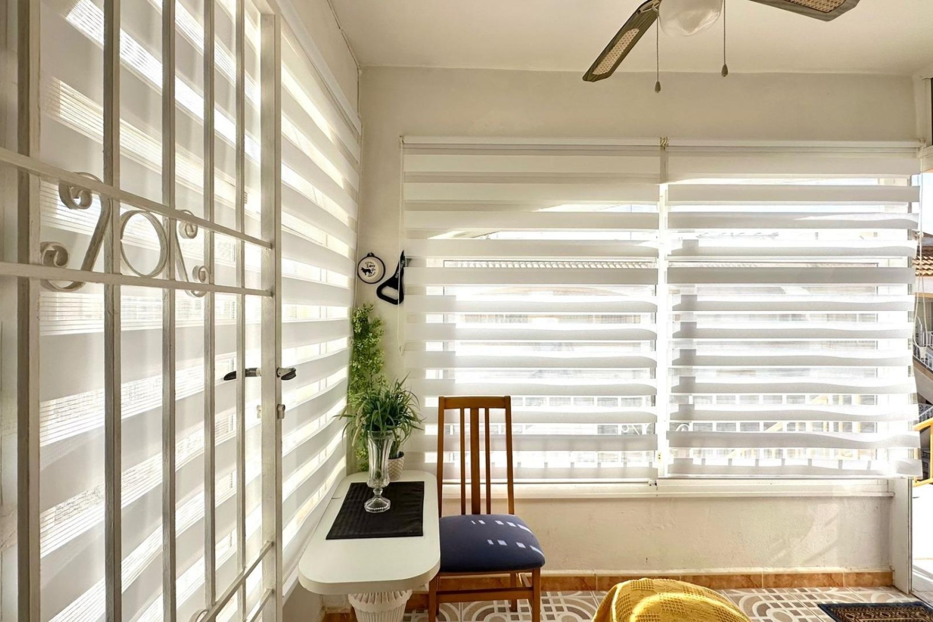 Sprzedaż - Apartament / Mieszkanie -
Torrevieja - El limonar