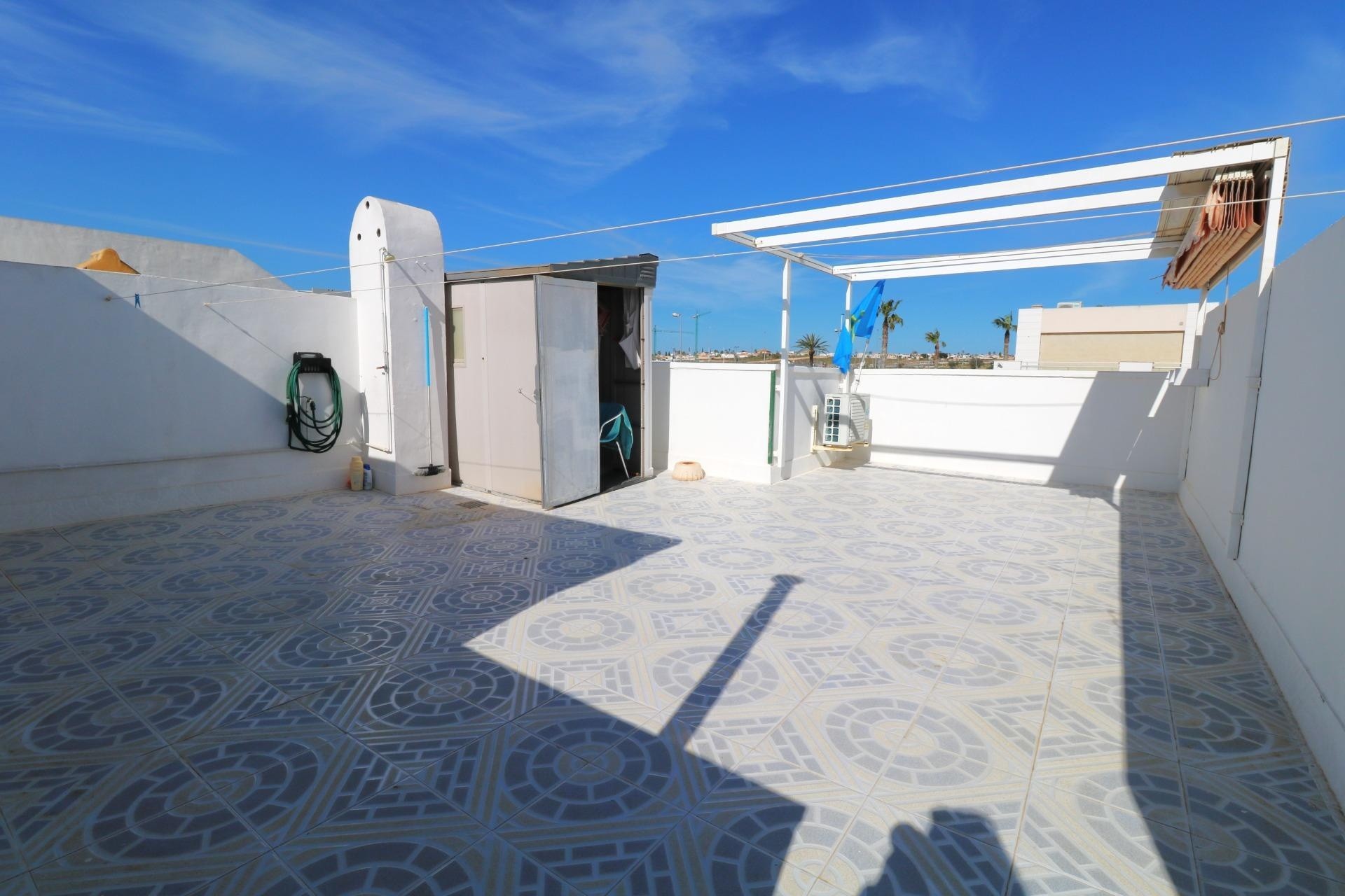 Sprzedaż - Apartament / Mieszkanie -
Torrevieja - El limonar
