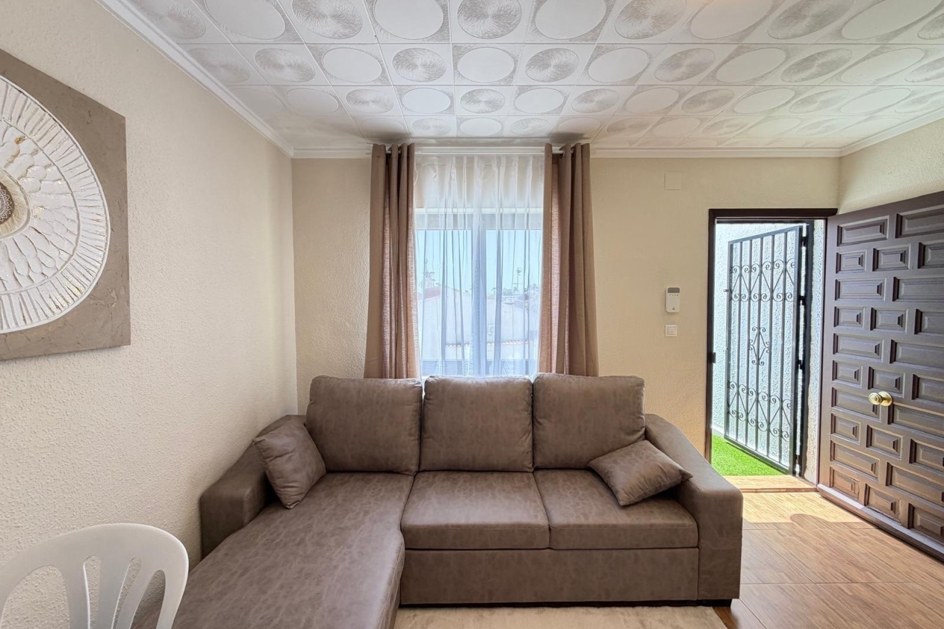 Sprzedaż - Apartament / Mieszkanie -
Torrevieja - El Limonar