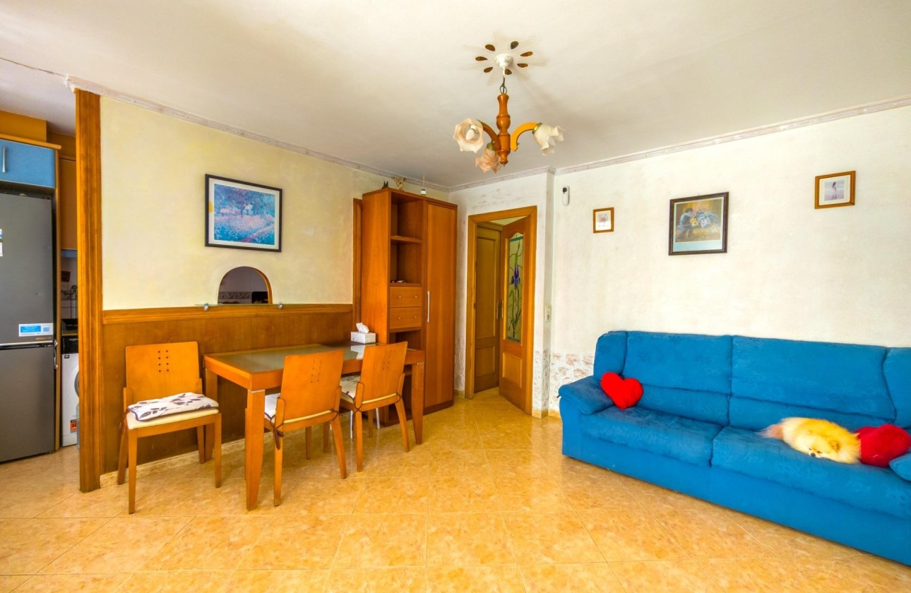 Sprzedaż - Apartament / Mieszkanie -
Torrevieja - El Limonar