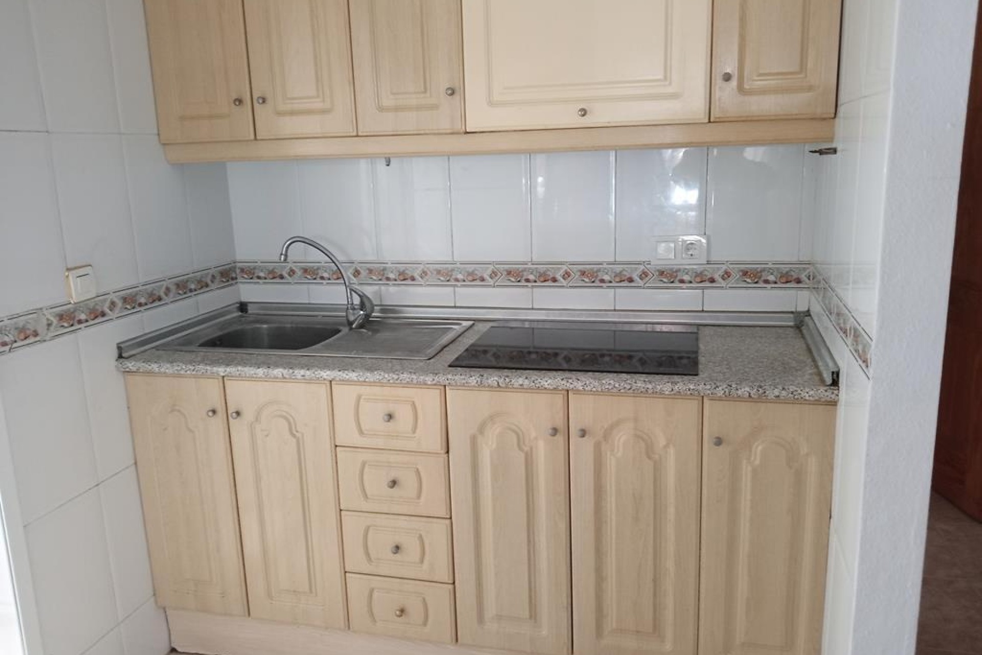 Sprzedaż - Apartament / Mieszkanie -
Torrevieja - El molino
