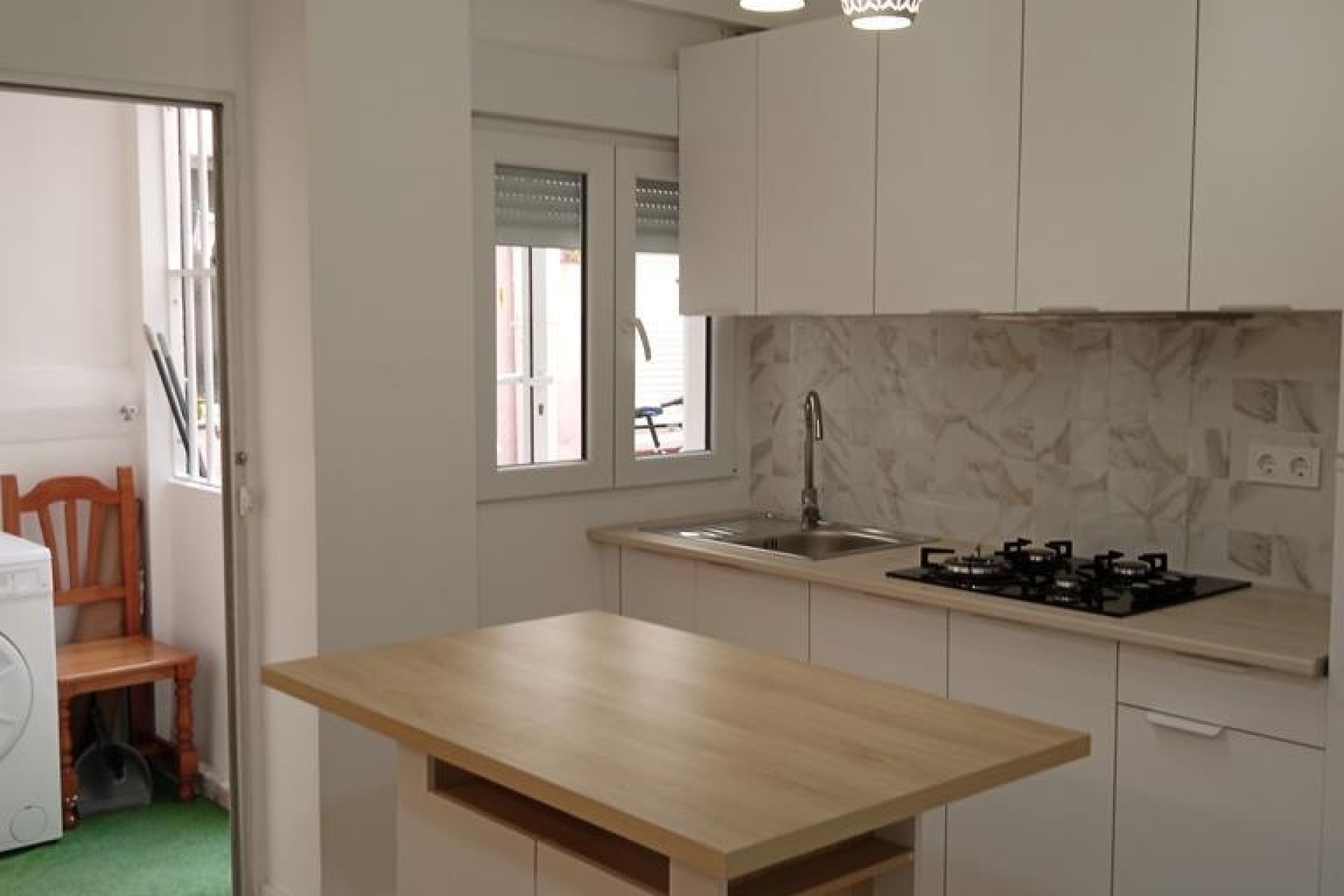 Sprzedaż - Apartament / Mieszkanie -
Torrevieja - El molino
