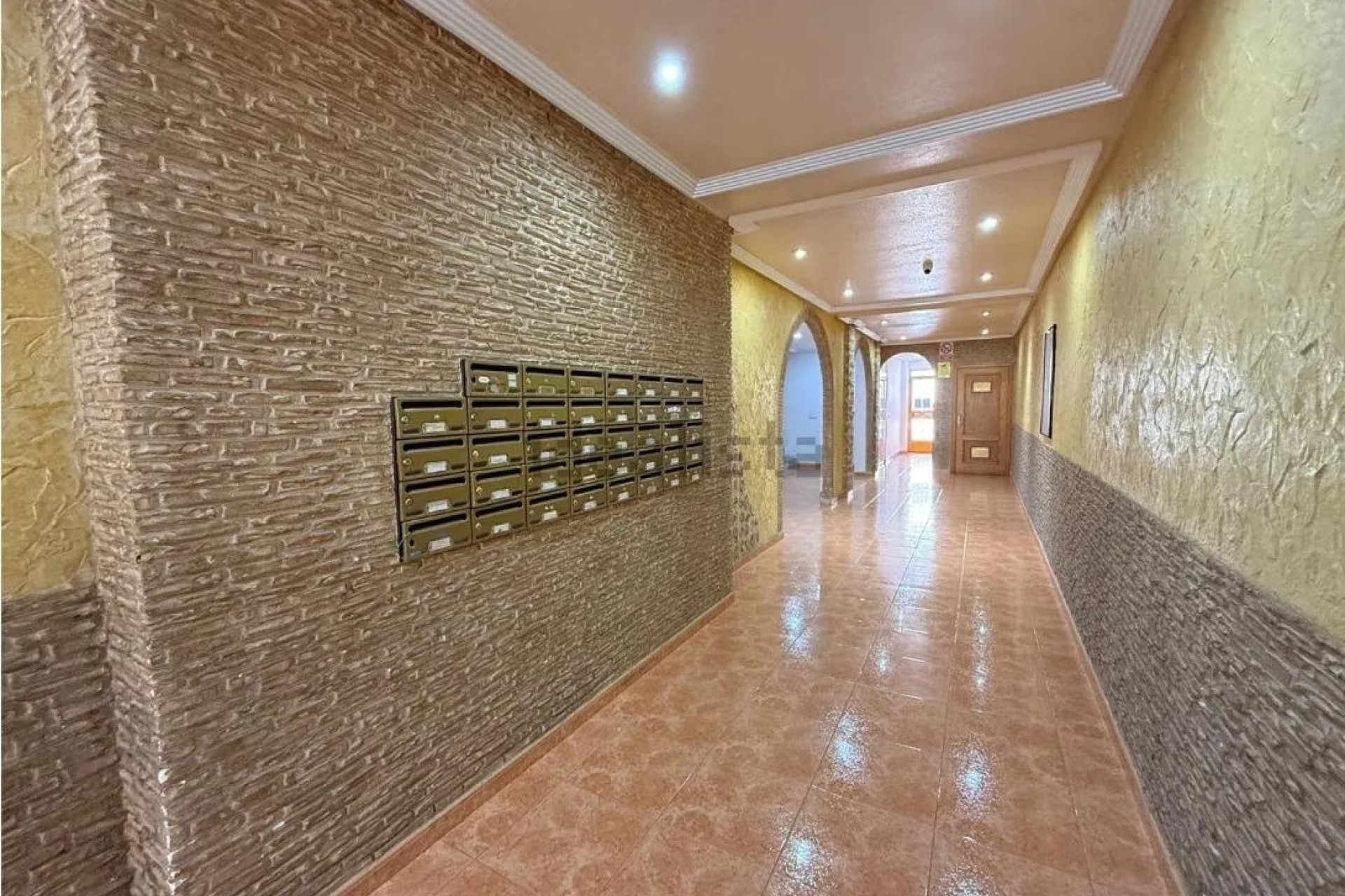 Sprzedaż - Apartament / Mieszkanie -
Torrevieja - El molino
