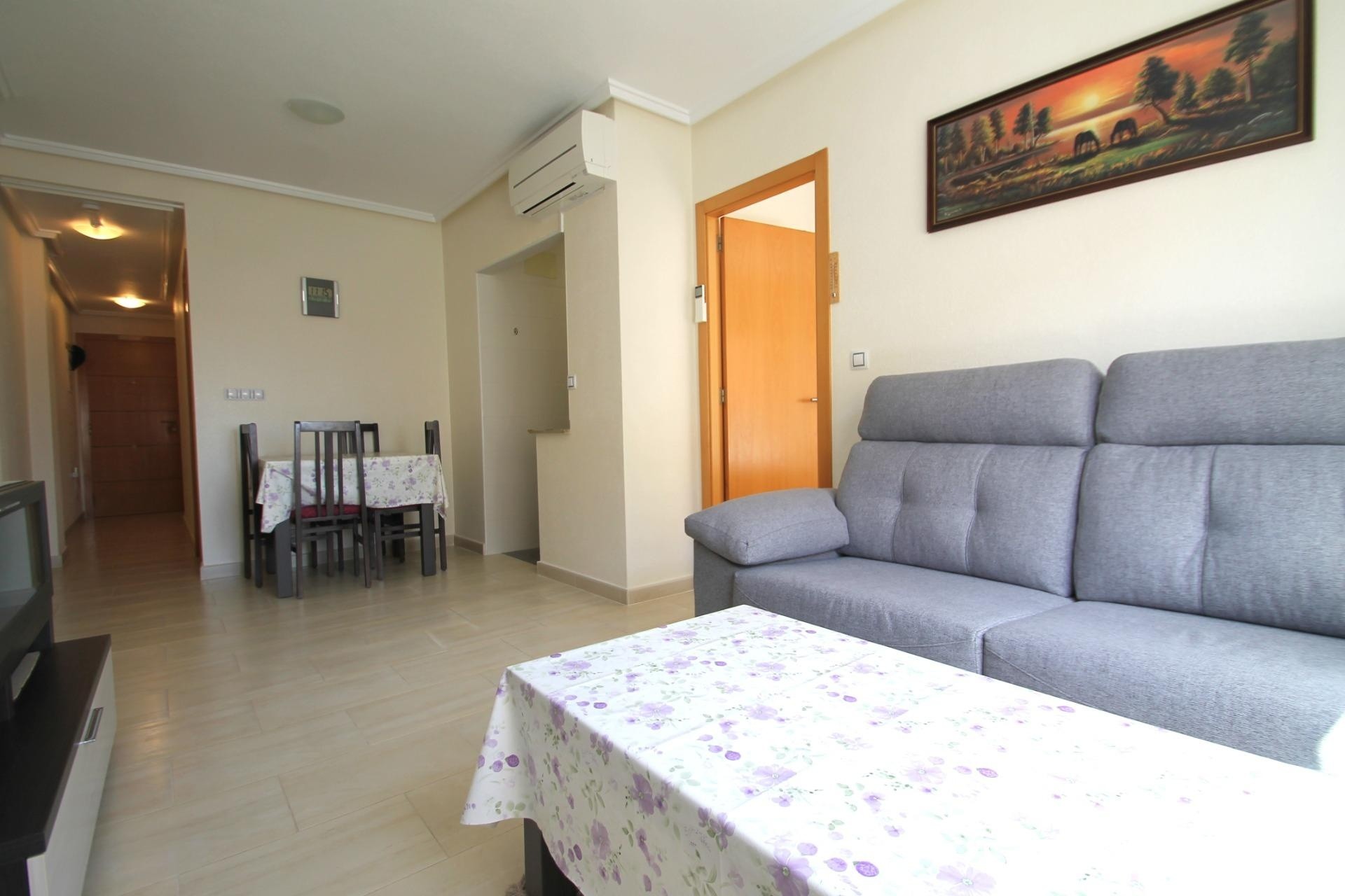 Sprzedaż - Apartament / Mieszkanie -
Torrevieja - El molino