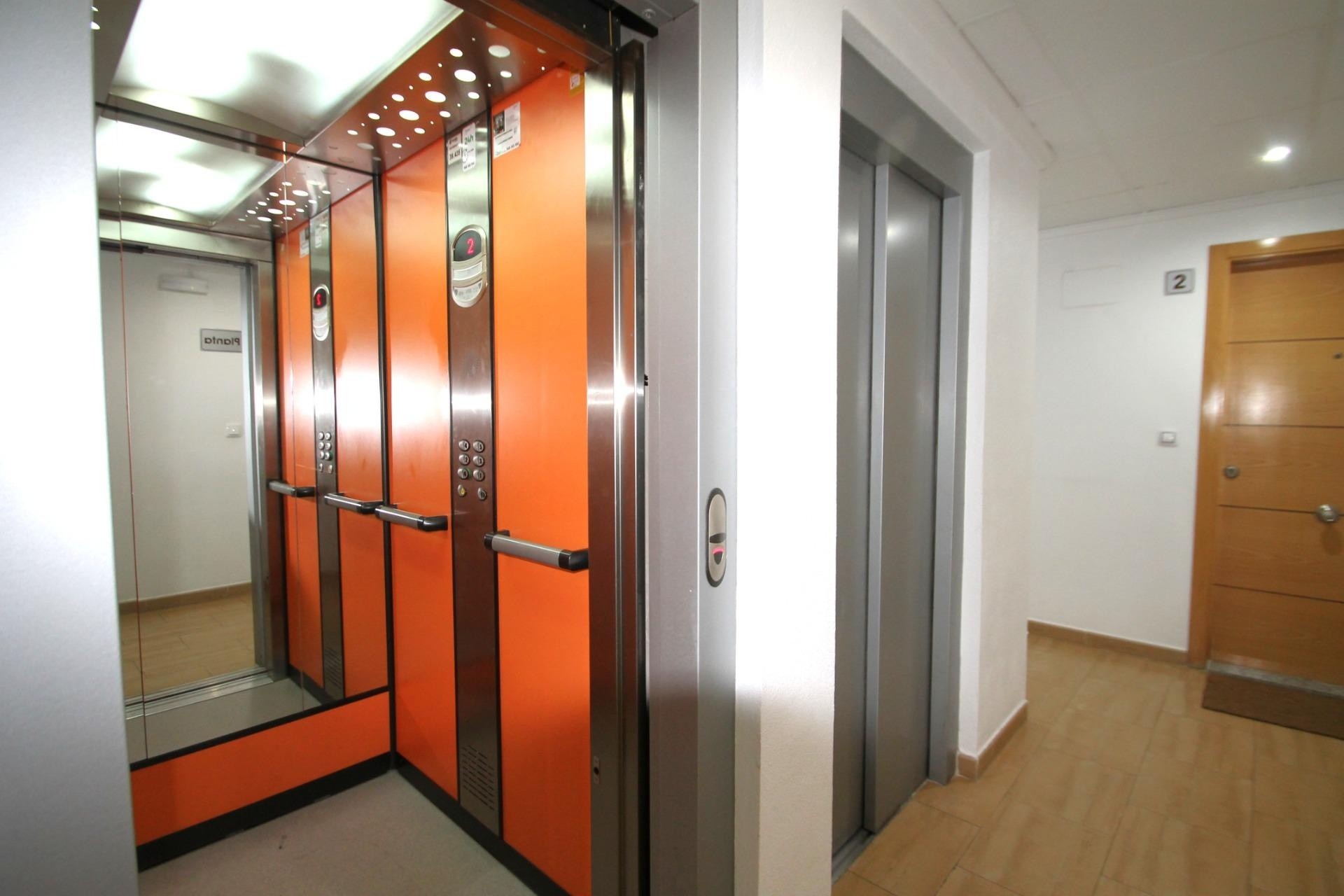 Sprzedaż - Apartament / Mieszkanie -
Torrevieja - El molino
