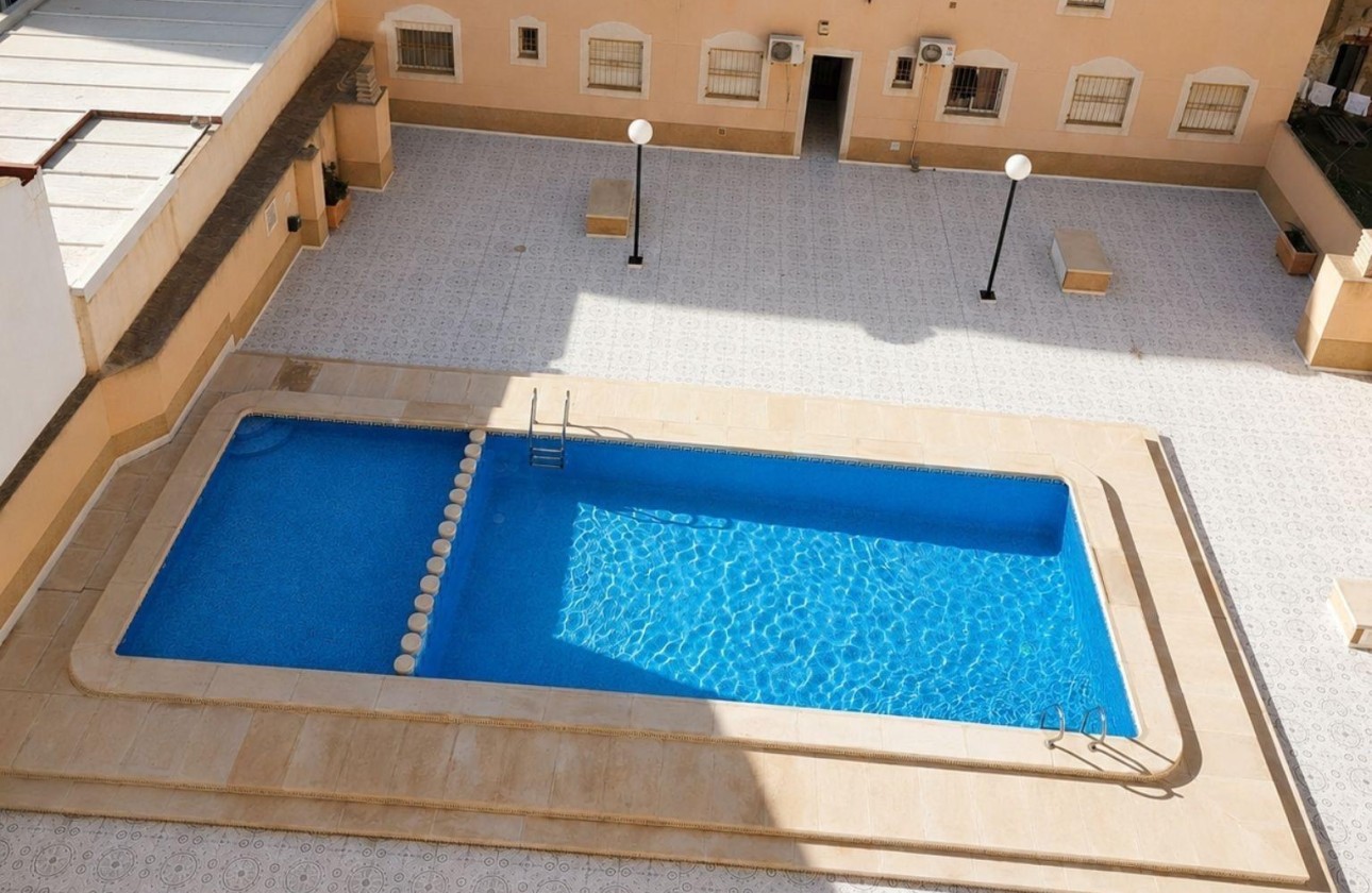 Sprzedaż - Apartament / Mieszkanie -
Torrevieja - El molino