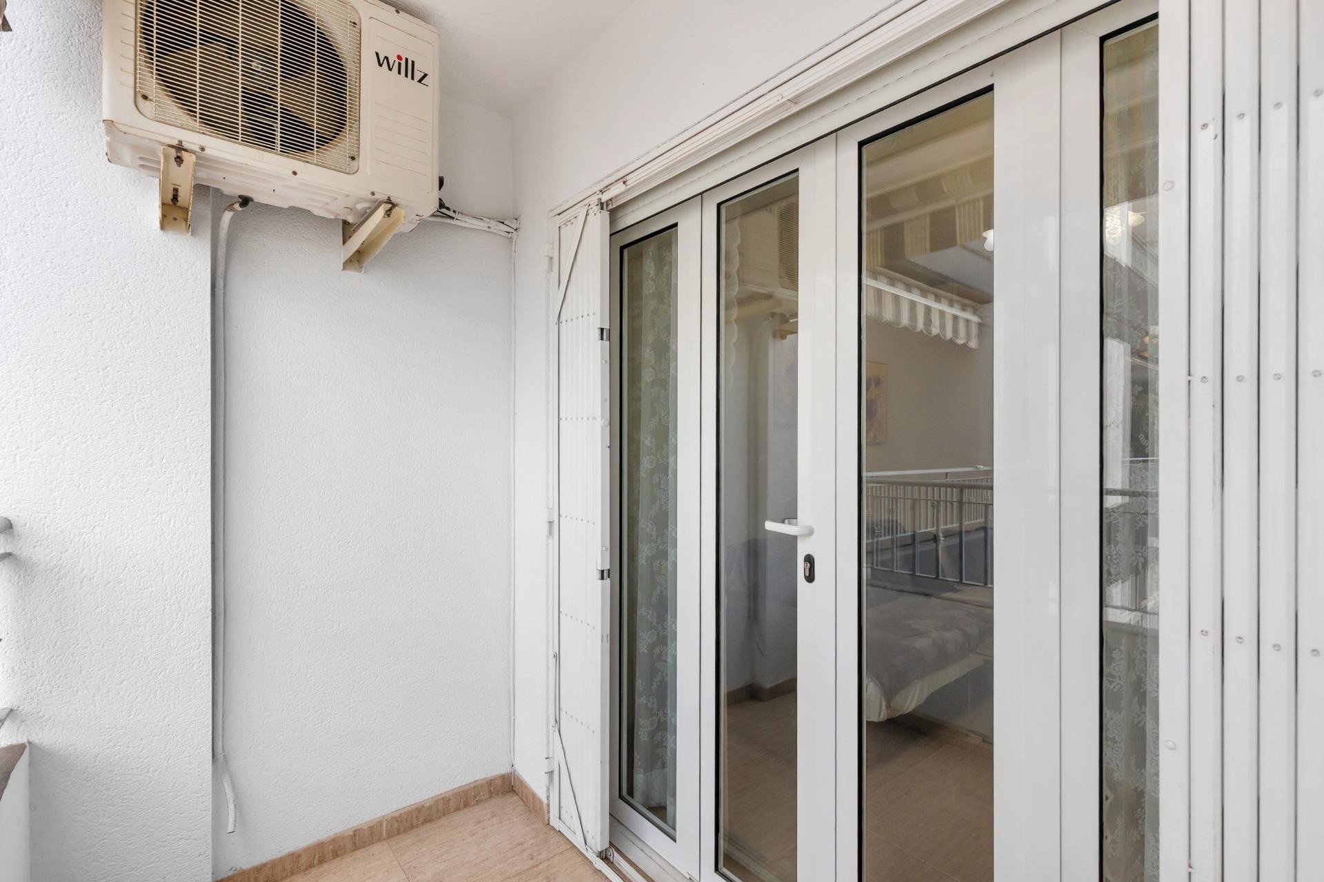 Sprzedaż - Apartament / Mieszkanie -
Torrevieja - El molino