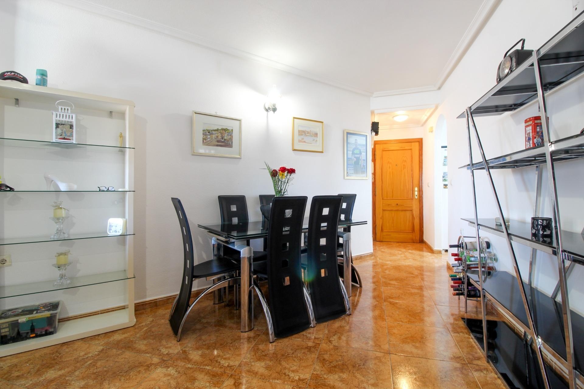 Sprzedaż - Apartament / Mieszkanie -
Torrevieja - El molino