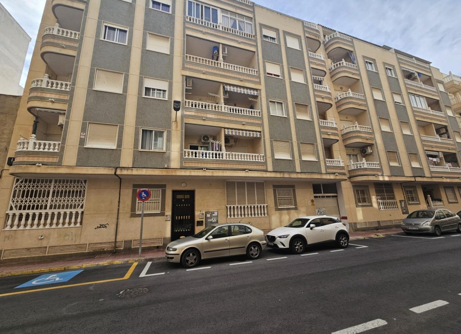 Sprzedaż - Apartament mieszkanie -
Torrevieja - Estacion de autobuses