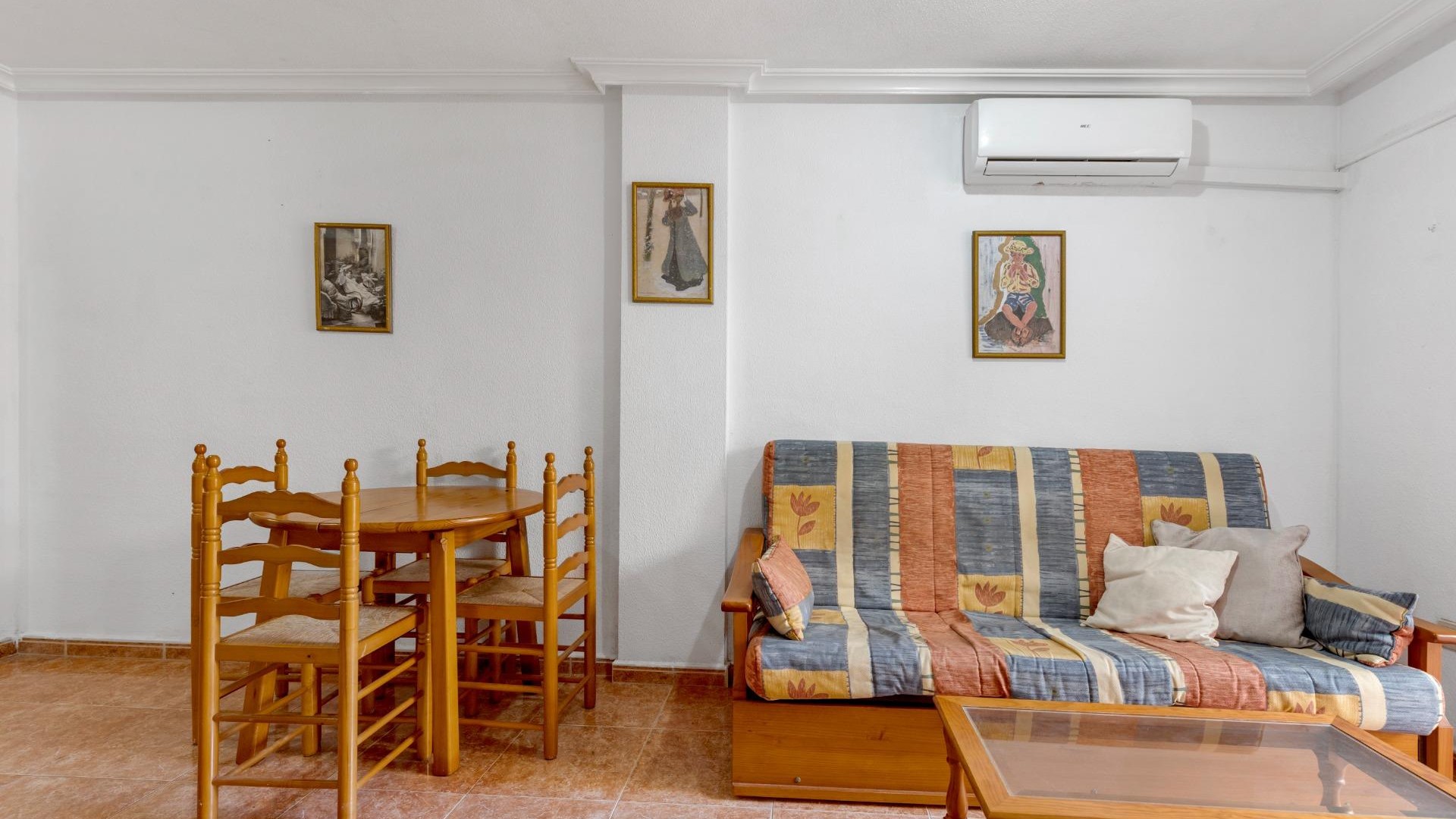 Sprzedaż - Apartament mieszkanie -
Torrevieja - Estacion de autobuses