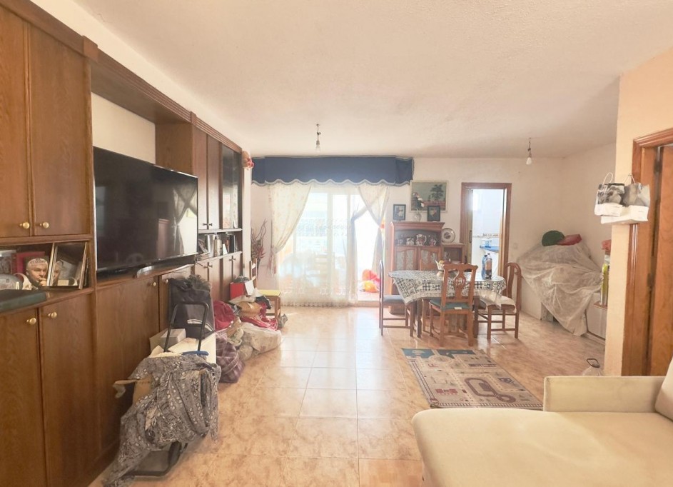 Sprzedaż - Apartament mieszkanie -
Torrevieja - Estacion de autobuses