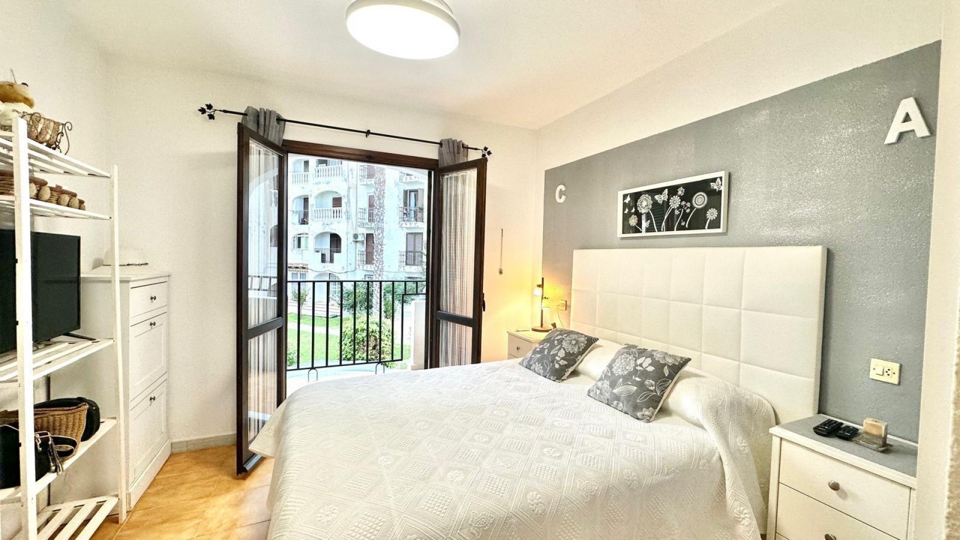 Sprzedaż - Apartament mieszkanie -
Torrevieja - Estacion de autobuses