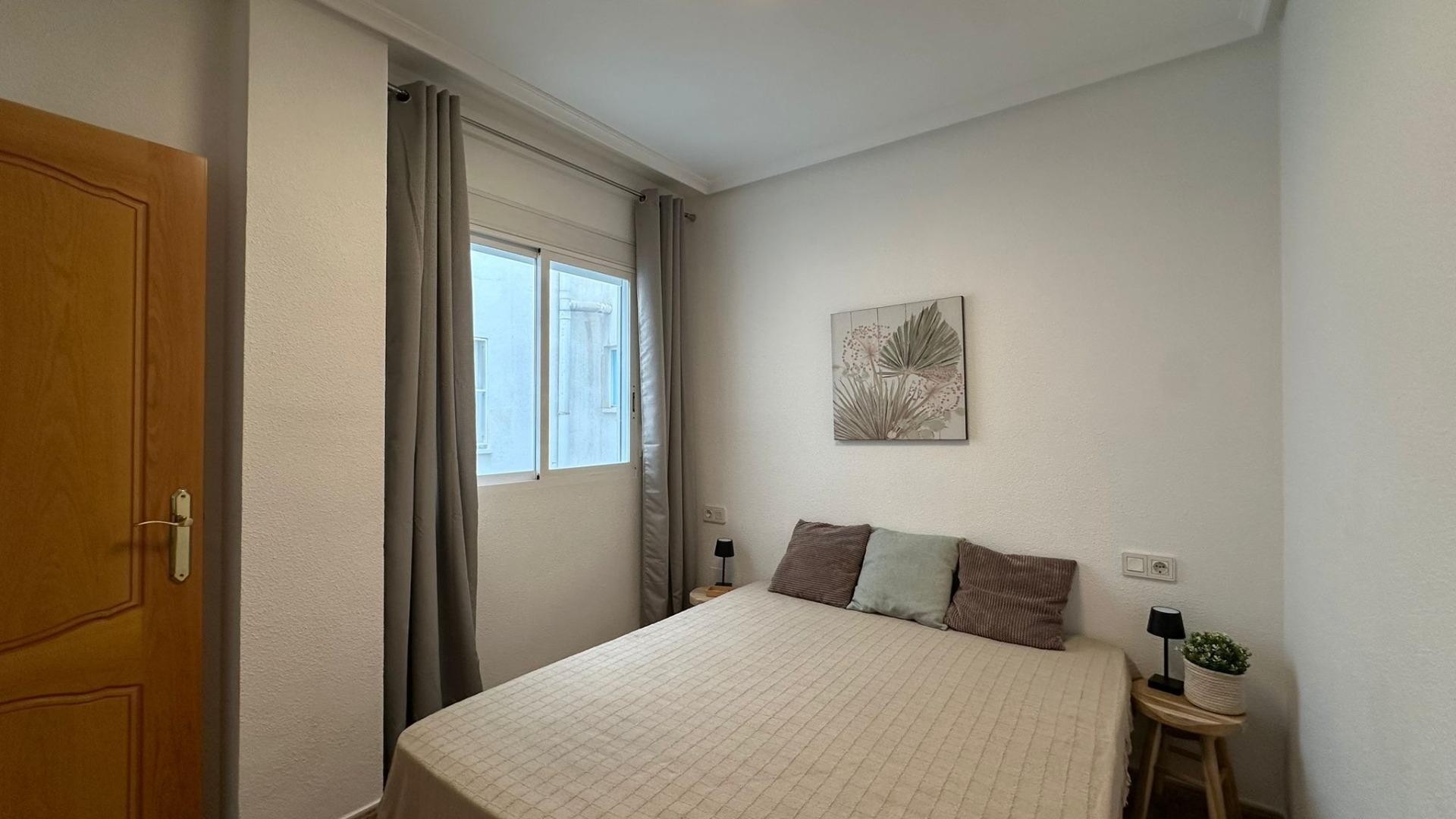 Sprzedaż - Apartament mieszkanie -
Torrevieja - Estacion de autobuses