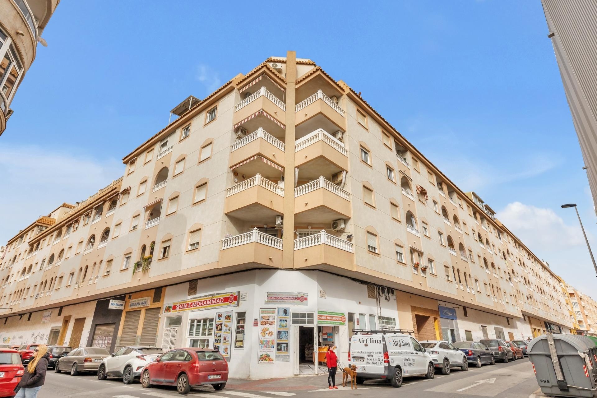 Sprzedaż - Apartament mieszkanie -
Torrevieja - Estacion de autobuses