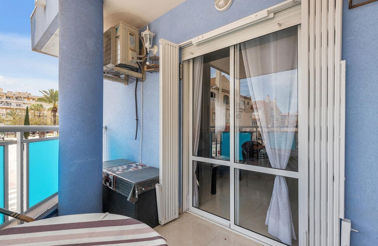 Sprzedaż - Apartament mieszkanie -
Torrevieja - Estacion de autobuses